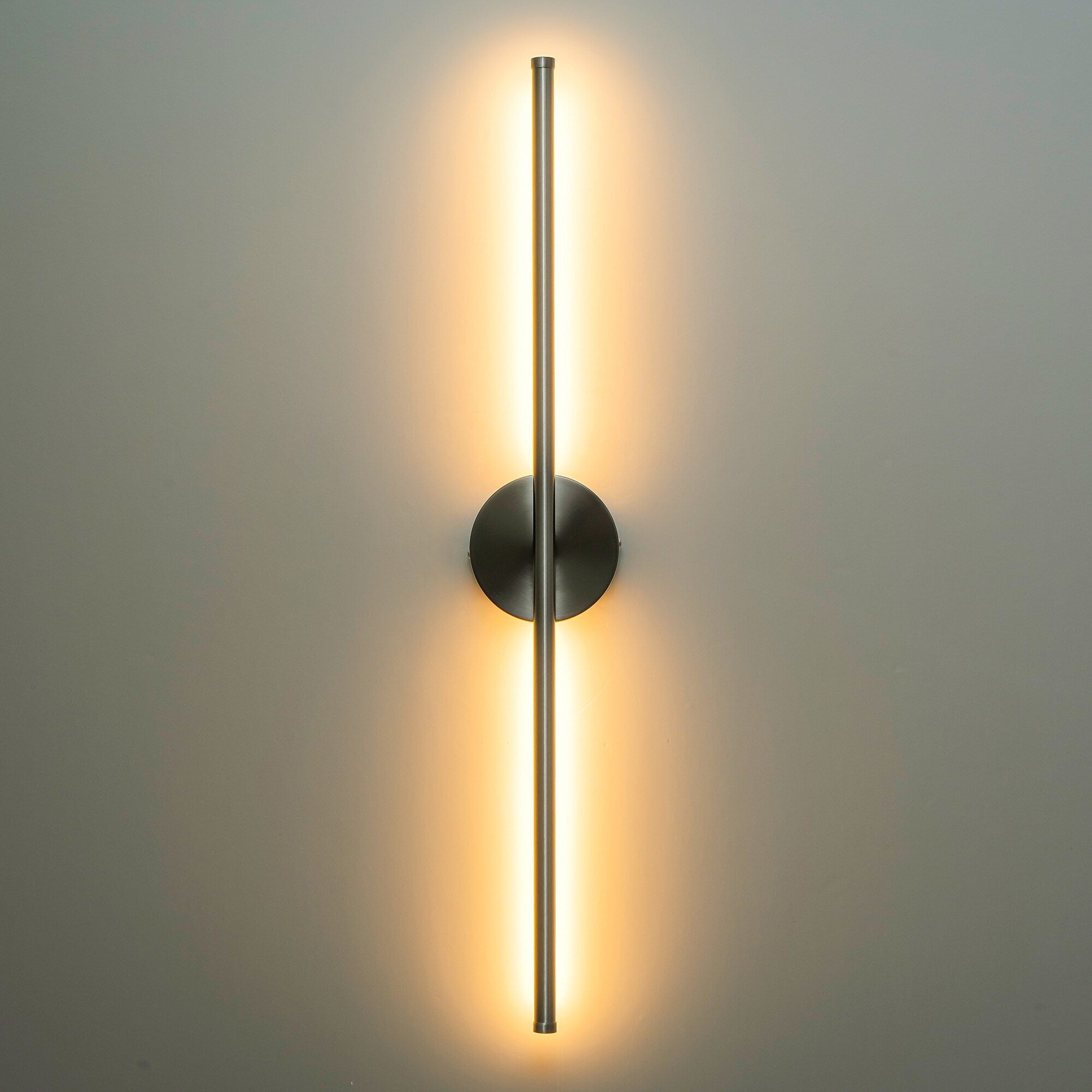 Applique murale linéaire moderne à 1 ampoule, noire/dorée/nickel, à LED, à intensité variable, pour salle de bain