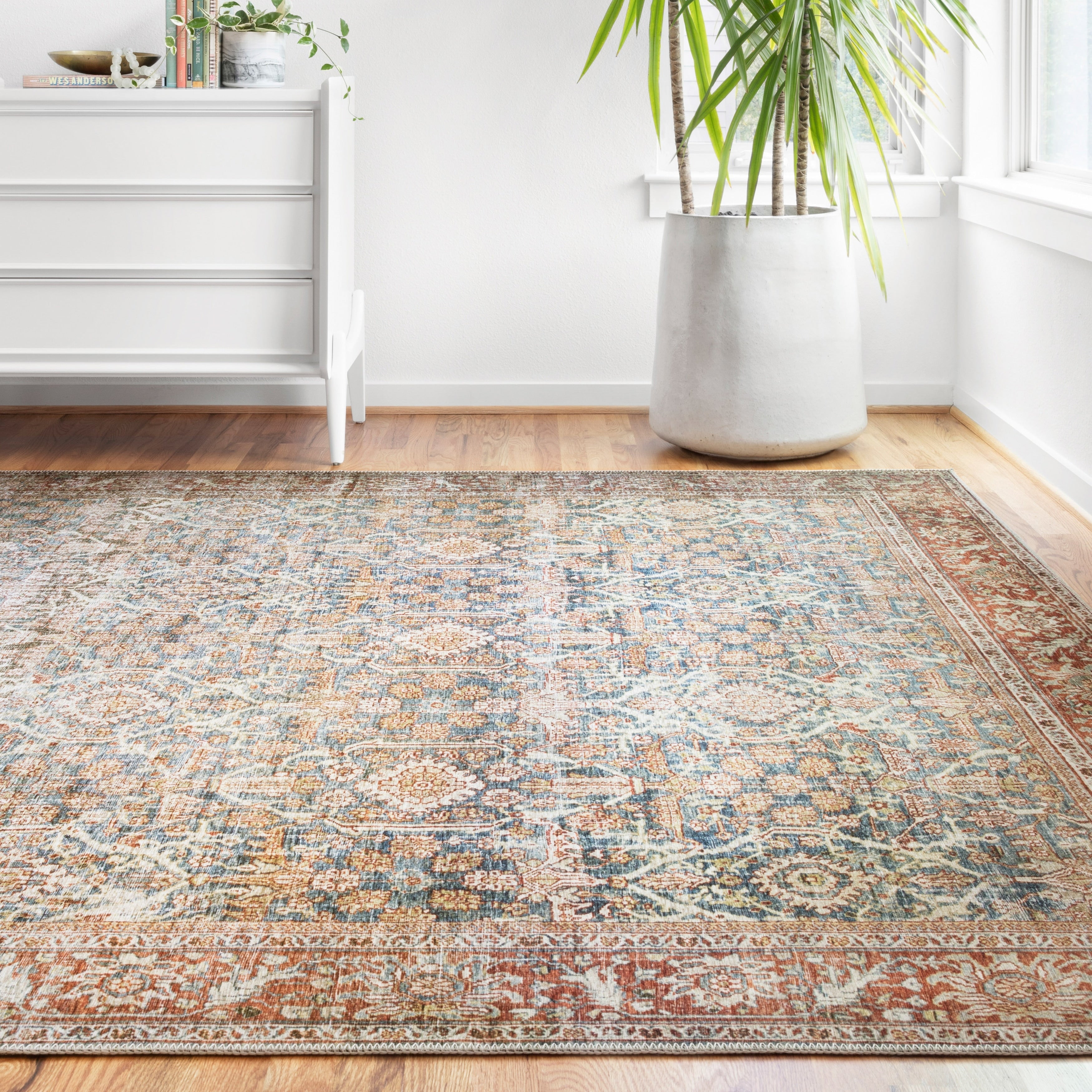 Tapis à motif botanique vintage bohème Isabelle d'Alexander Home