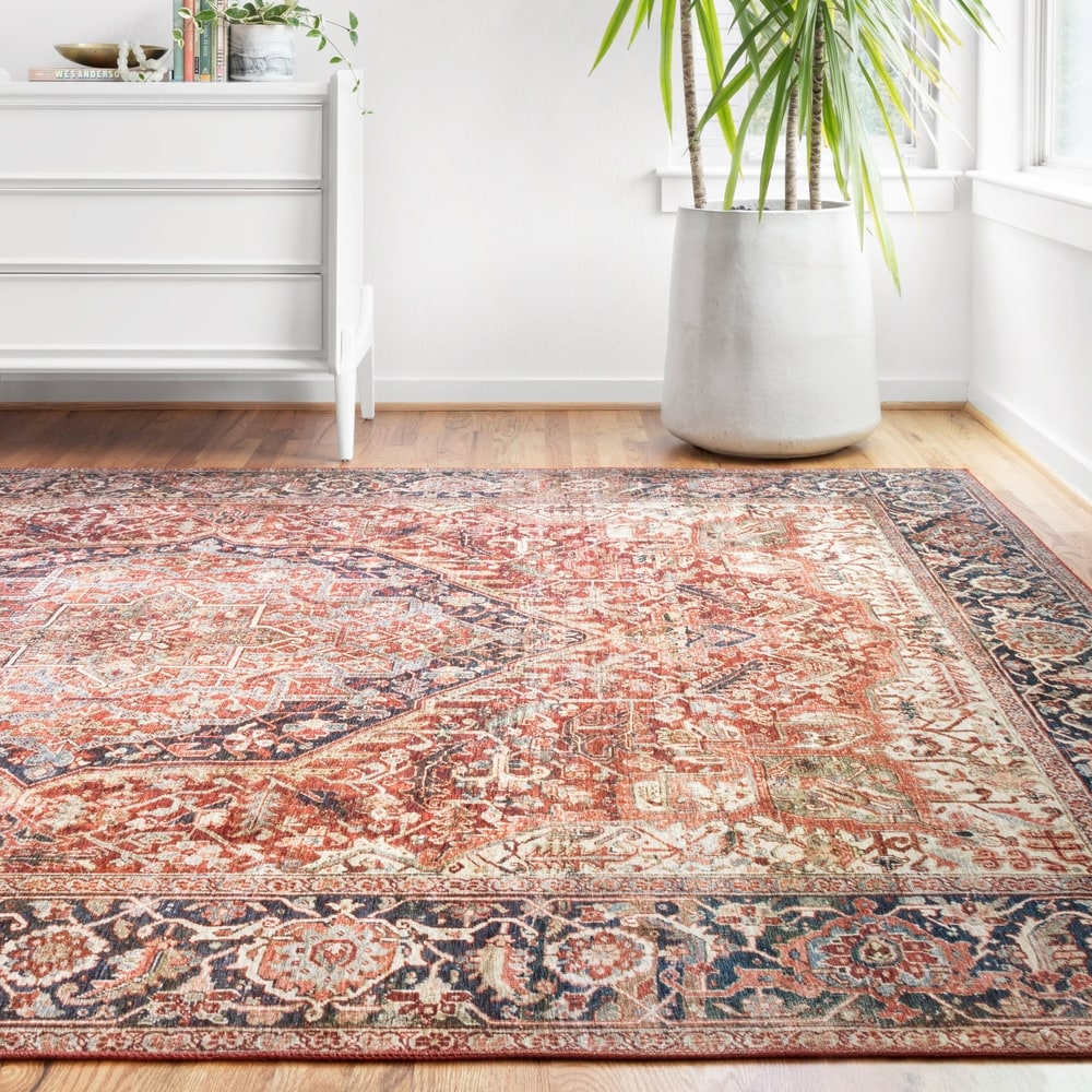 Tapis imprimé traditionnel à bordure vintage Isabelle d'Alexander Home