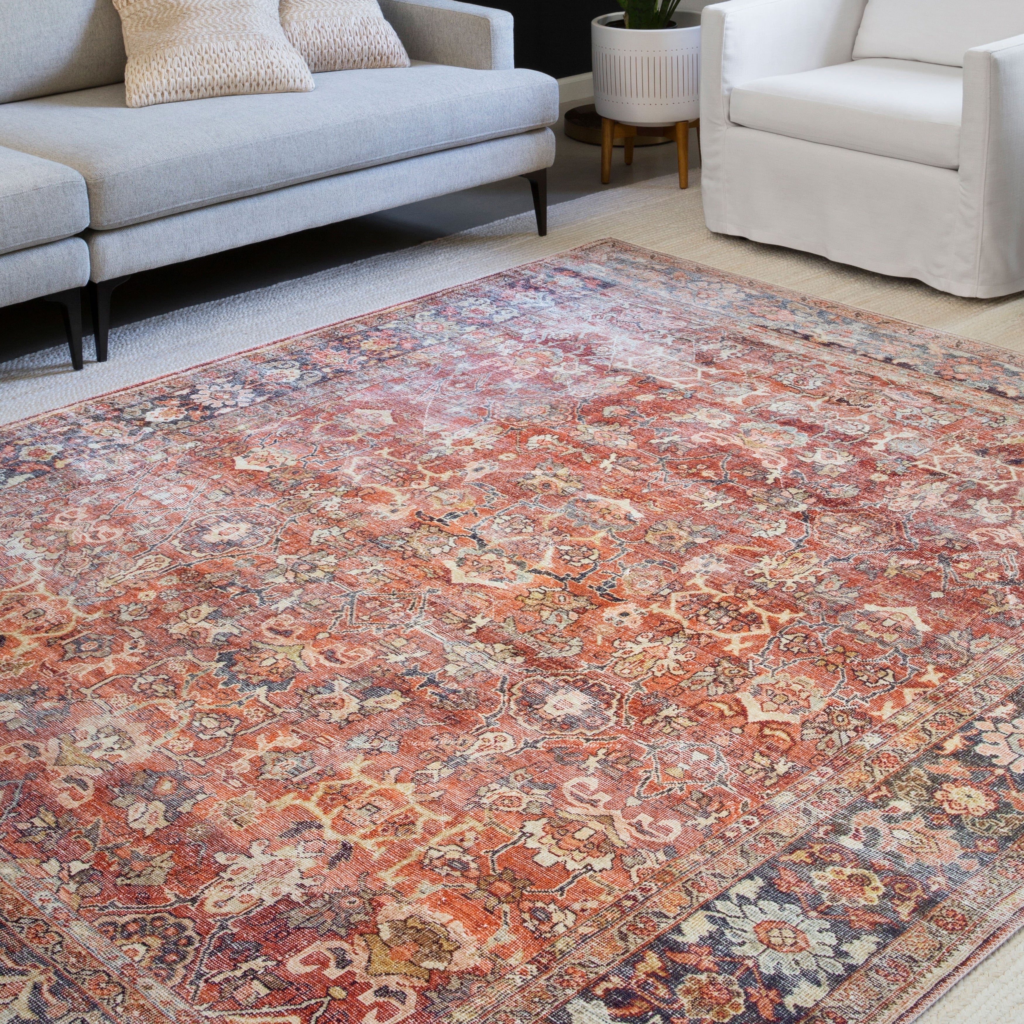 Tapis imprimé à bordure vintage Isabelle d'Alexander Home