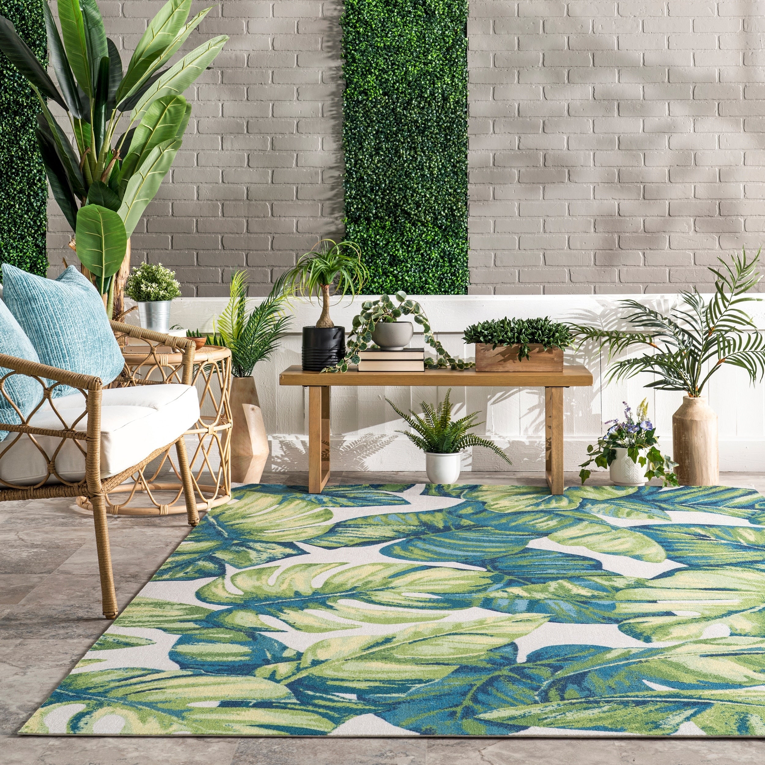 Tapis d'intérieur/extérieur tropical Nuloom Heidi