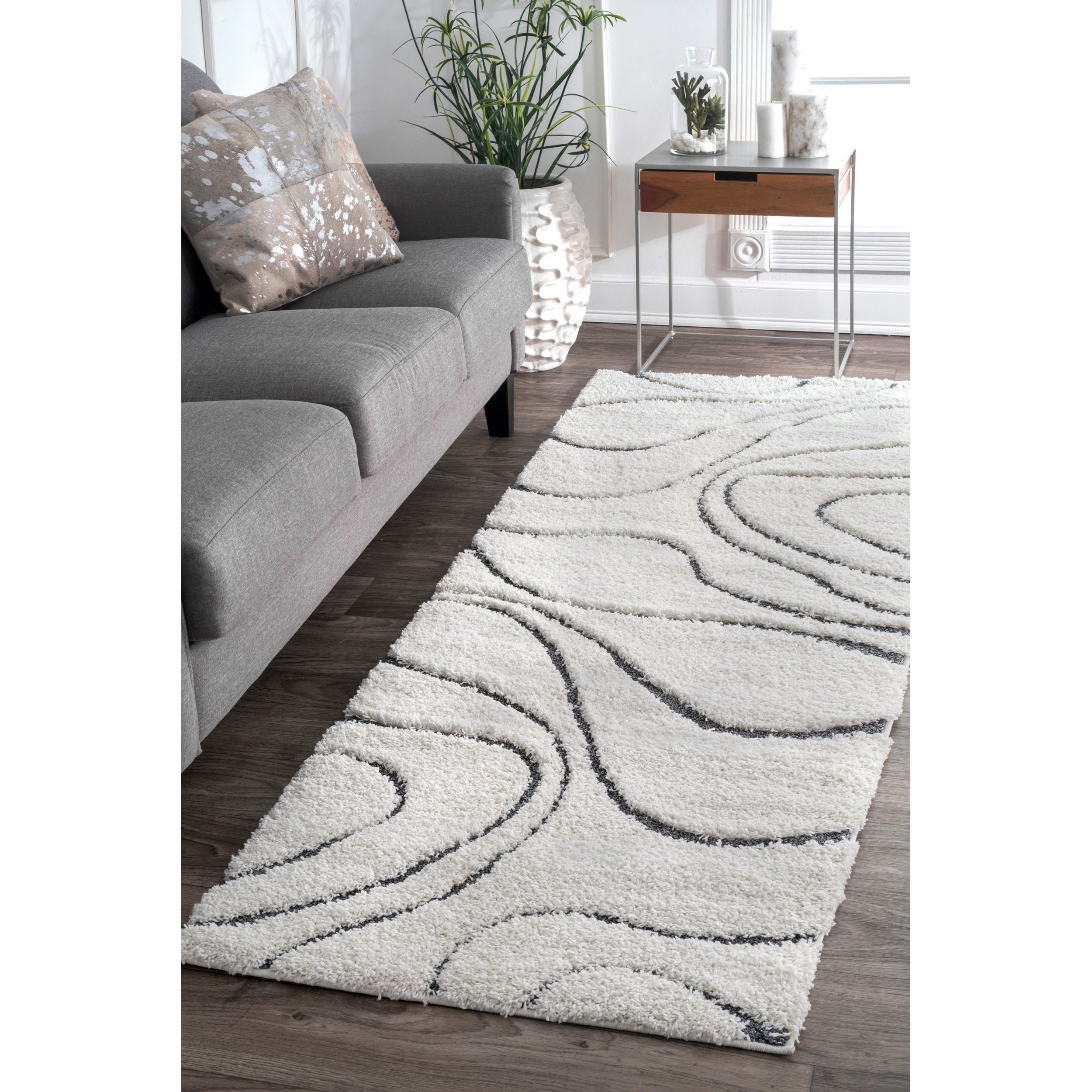 Tapis Shag contemporain Nuloom Krista à motifs tourbillonnants