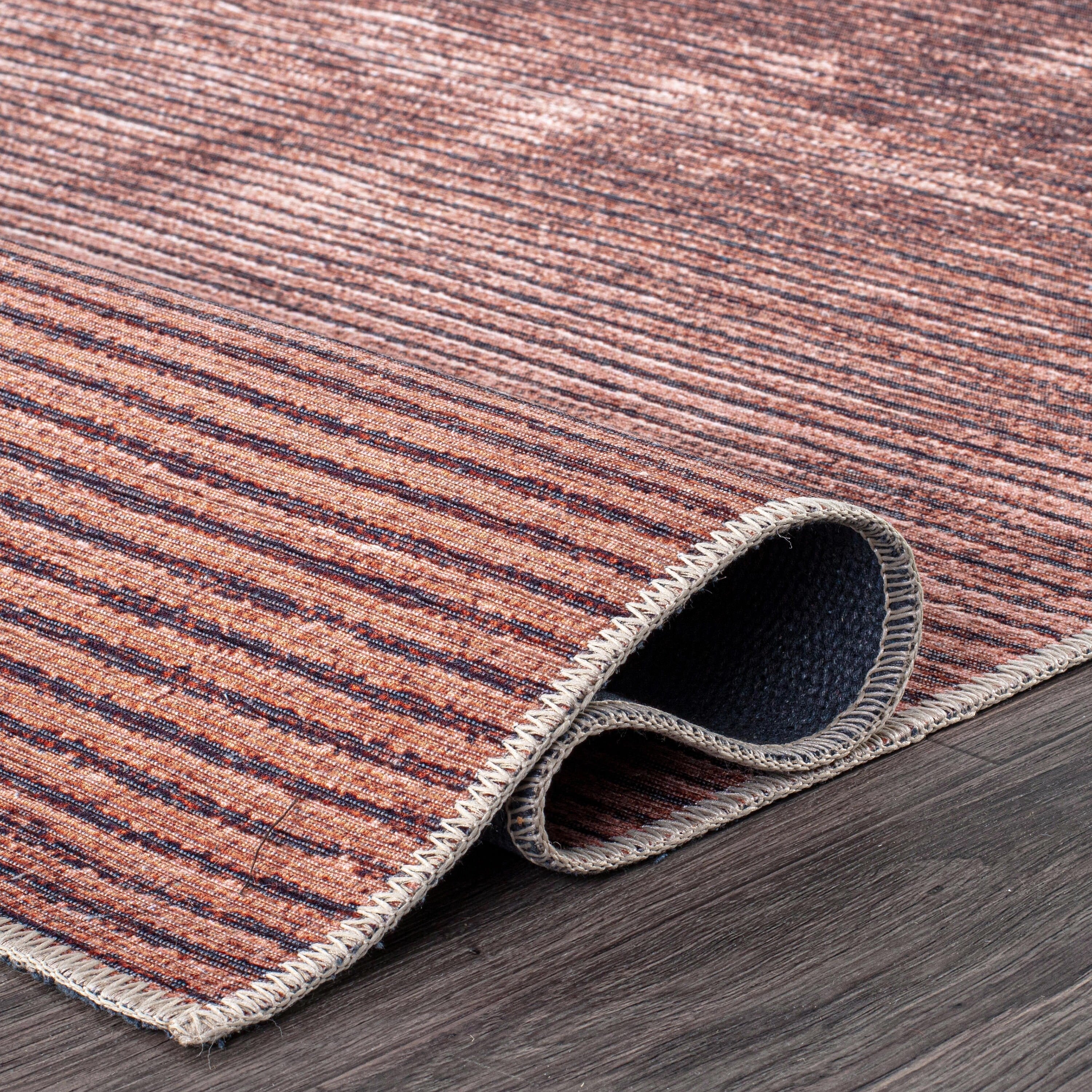 Tapis contemporain à rayures vieillies lavable en machine