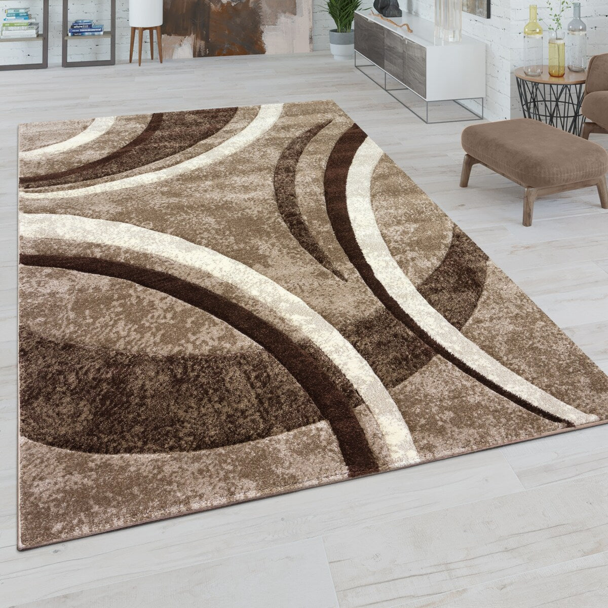 Tapis moderne pour salon au design abstrait