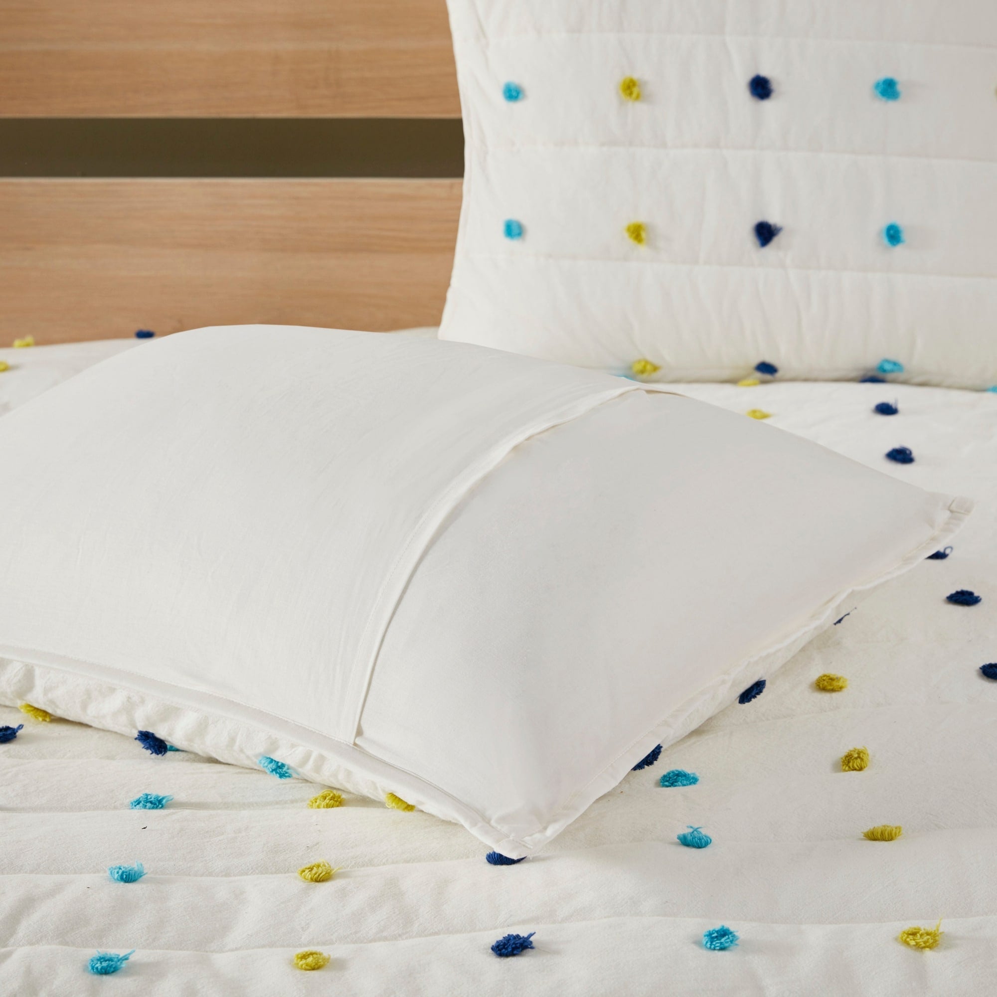 Parure de lit en jacquard de coton à pompons Ensley pour enfants, design intelligent, avec coussins décoratifs