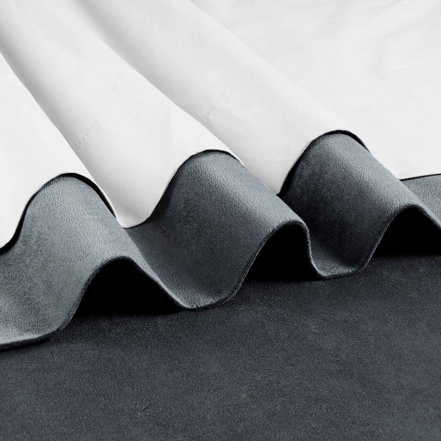 Rideau occultant en velours Signature Exclusive Fabrics (1 panneau)