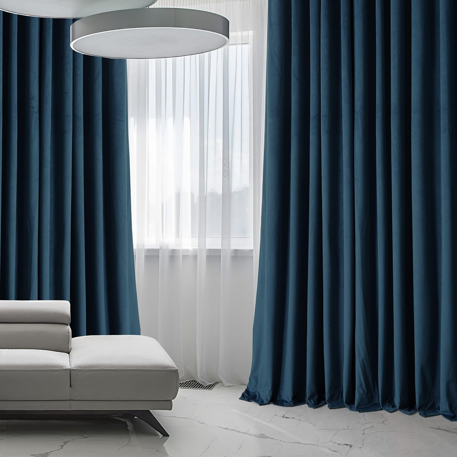 Rideaux occultants en velours moelleux Signature Exclusive Fabrics pour hôtel (1 panneau) - Draperie douce et luxueuse pour un contrôle de la lumière et une élégance optimale