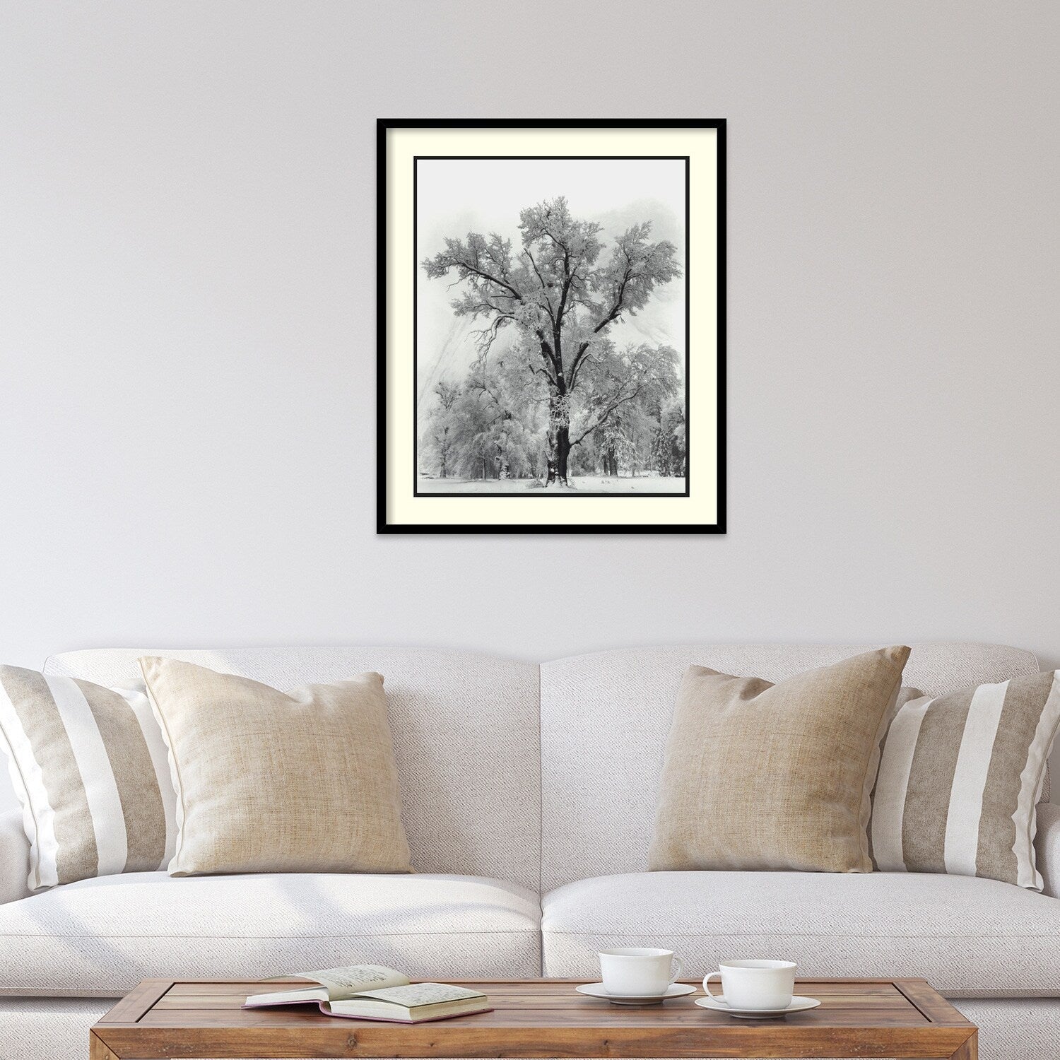 Impression encadrée « Chêne, tempête de neige, parc national de Yosemite - 1948 » par Ansel Adams, 68,5 x 81,3 cm