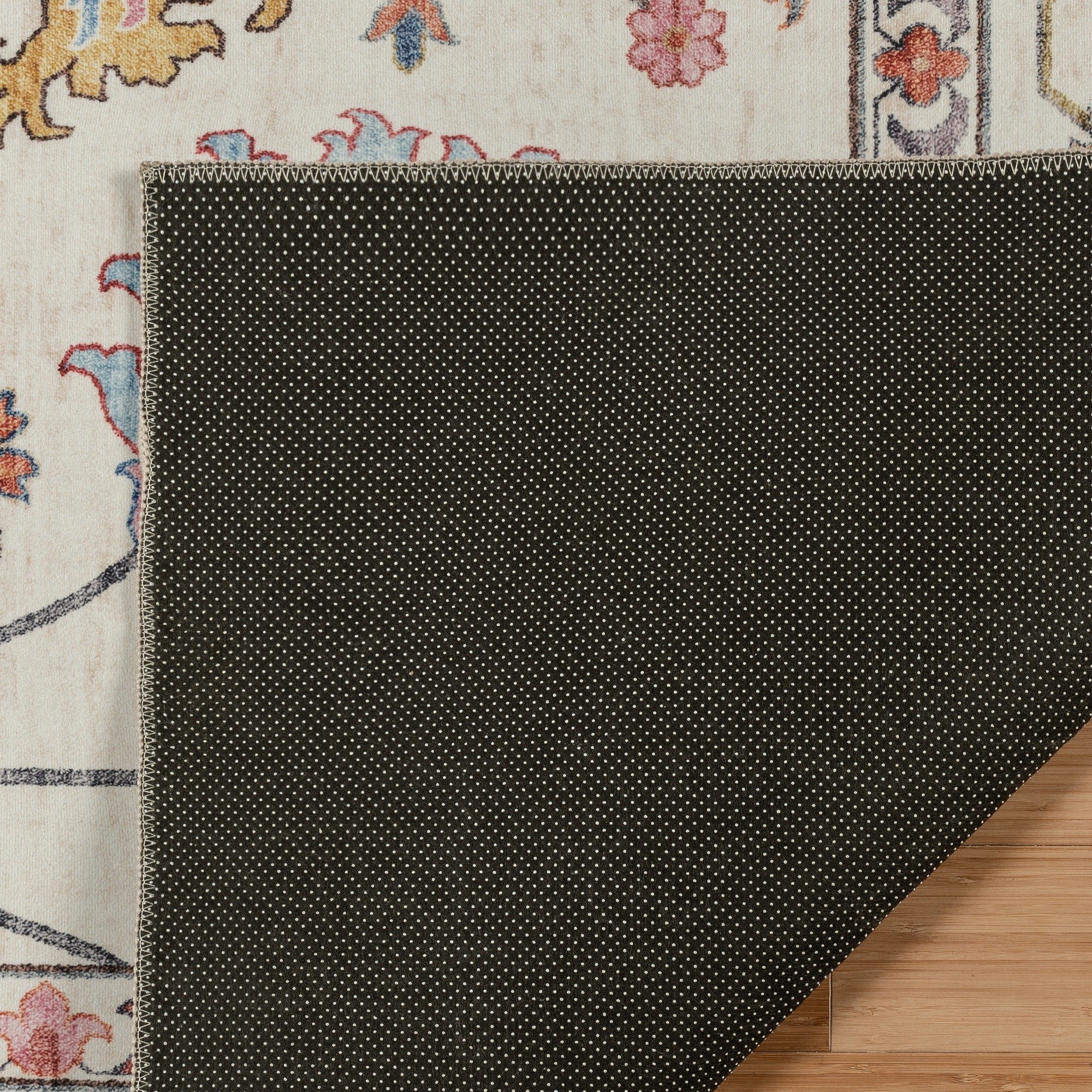 Tapis antidérapant lavable en polyester à poils plats imprimé numériquement par Gertmenian Crystal Print