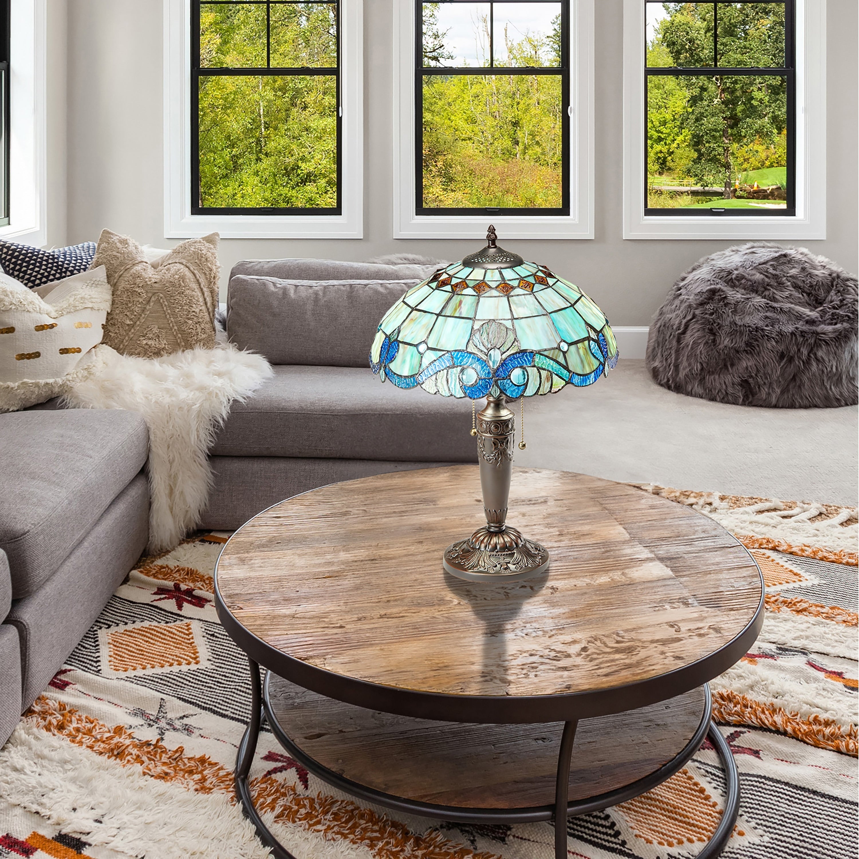 Lampe Tiffany en vitrail Gracewood Hollow Asdreni de 20 pouces - 14 L x 14 l x 20,25 H