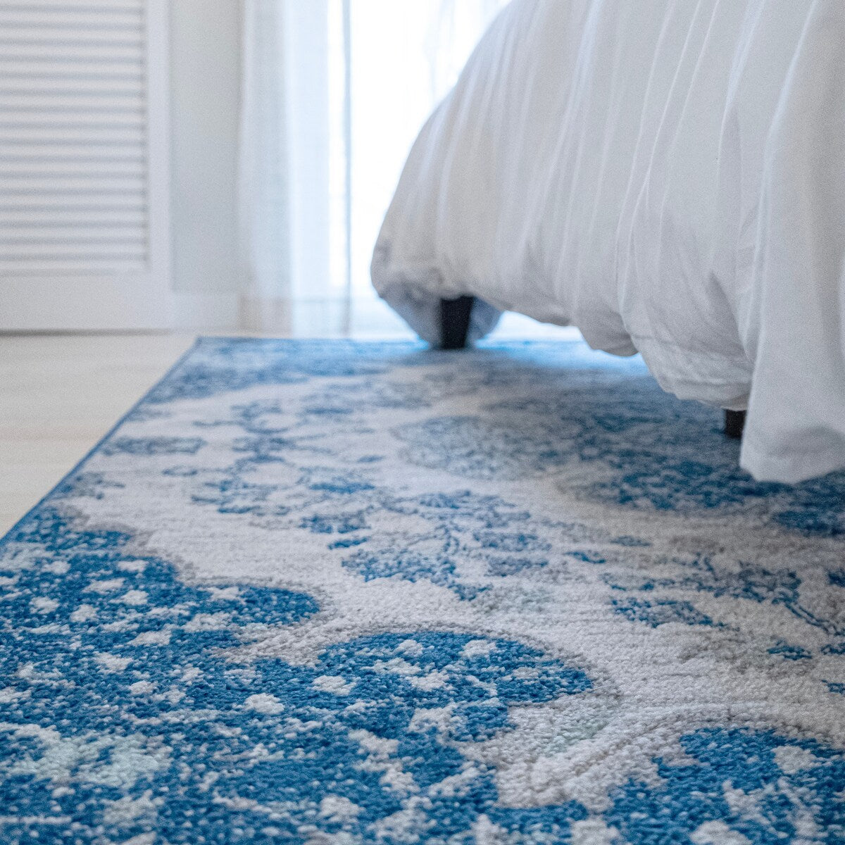 Tapis médaillon vintage bohème FLAIR de JONATHAN Y Inigo