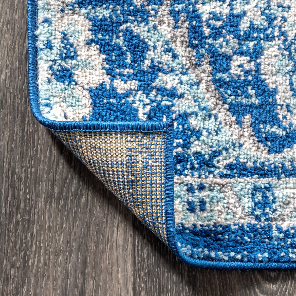 Tapis médaillon vintage bohème FLAIR de JONATHAN Y Inigo