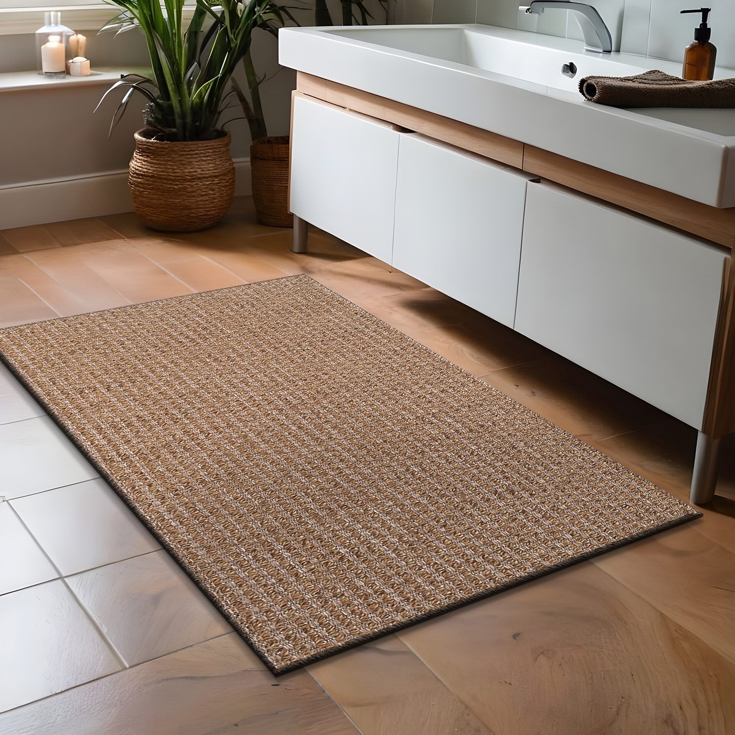 Tapis Beverly Rug en jute facile à nettoyer et ne perd pas ses poils