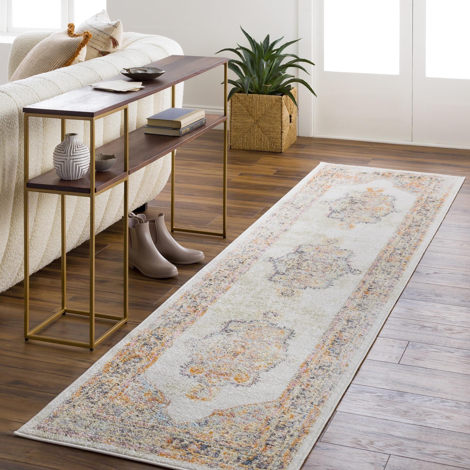 Tapis médaillon traditionnel Livabliss New Mexico remis au goût du jour