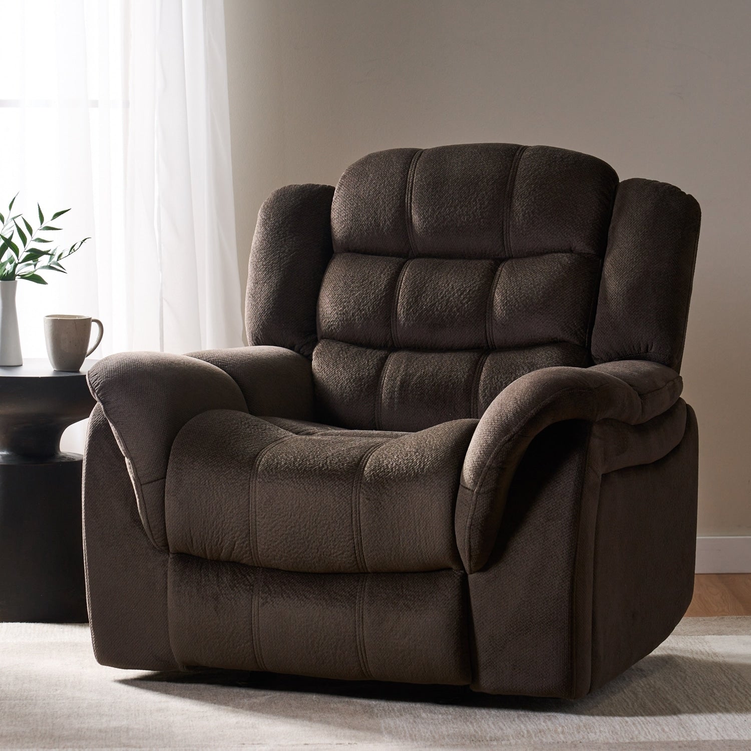 Fauteuil inclinable surdimensionné et luxueux pour une détente ultime