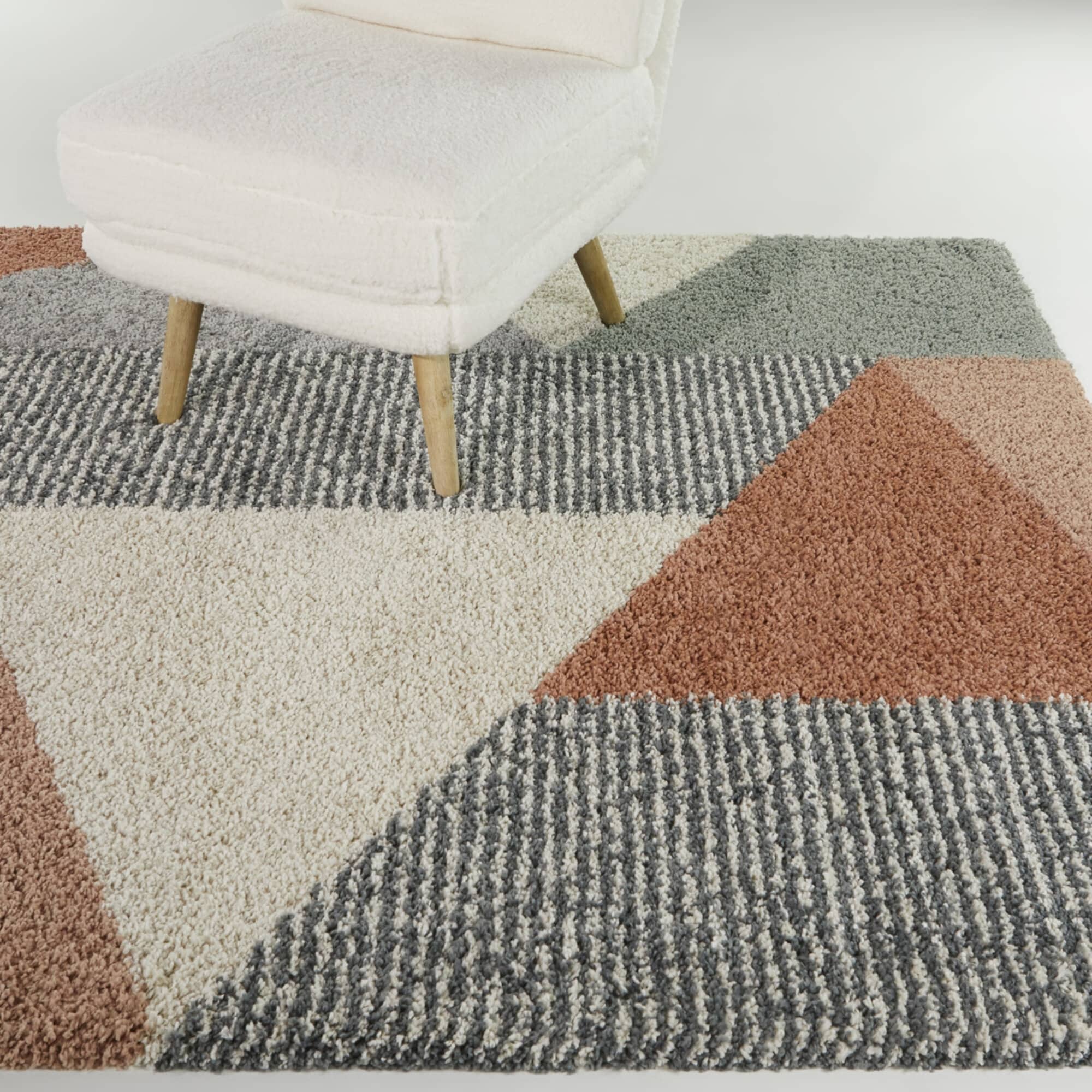 Tapis à poils longs Merril de style moderne du milieu du siècle, à blocs de couleurs
