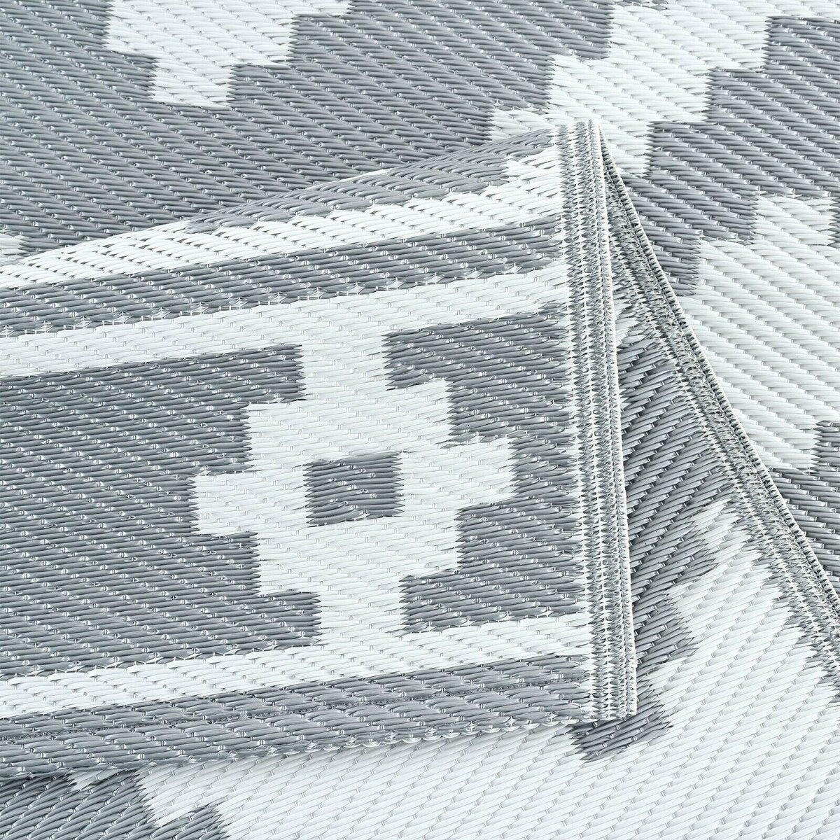 Tapis d'extérieur léger en plastique 100 % écologique Milan Design