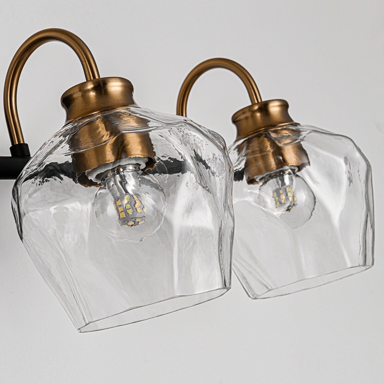 Appliques murales modernes à 3/4 lumières pour salle de bain, à intensité variable, avec abat-jour en verre