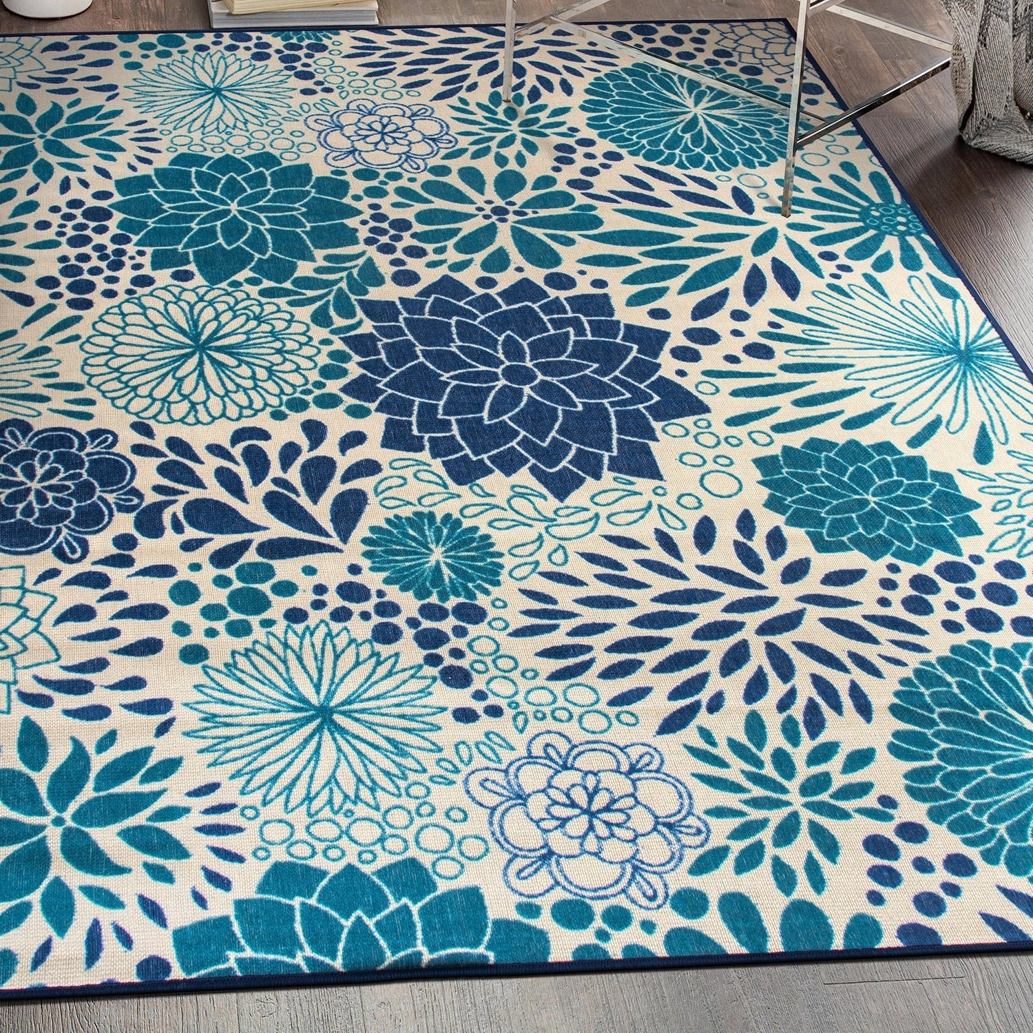 Tapis d'intérieur/extérieur tissé à plat à motifs floraux modernes