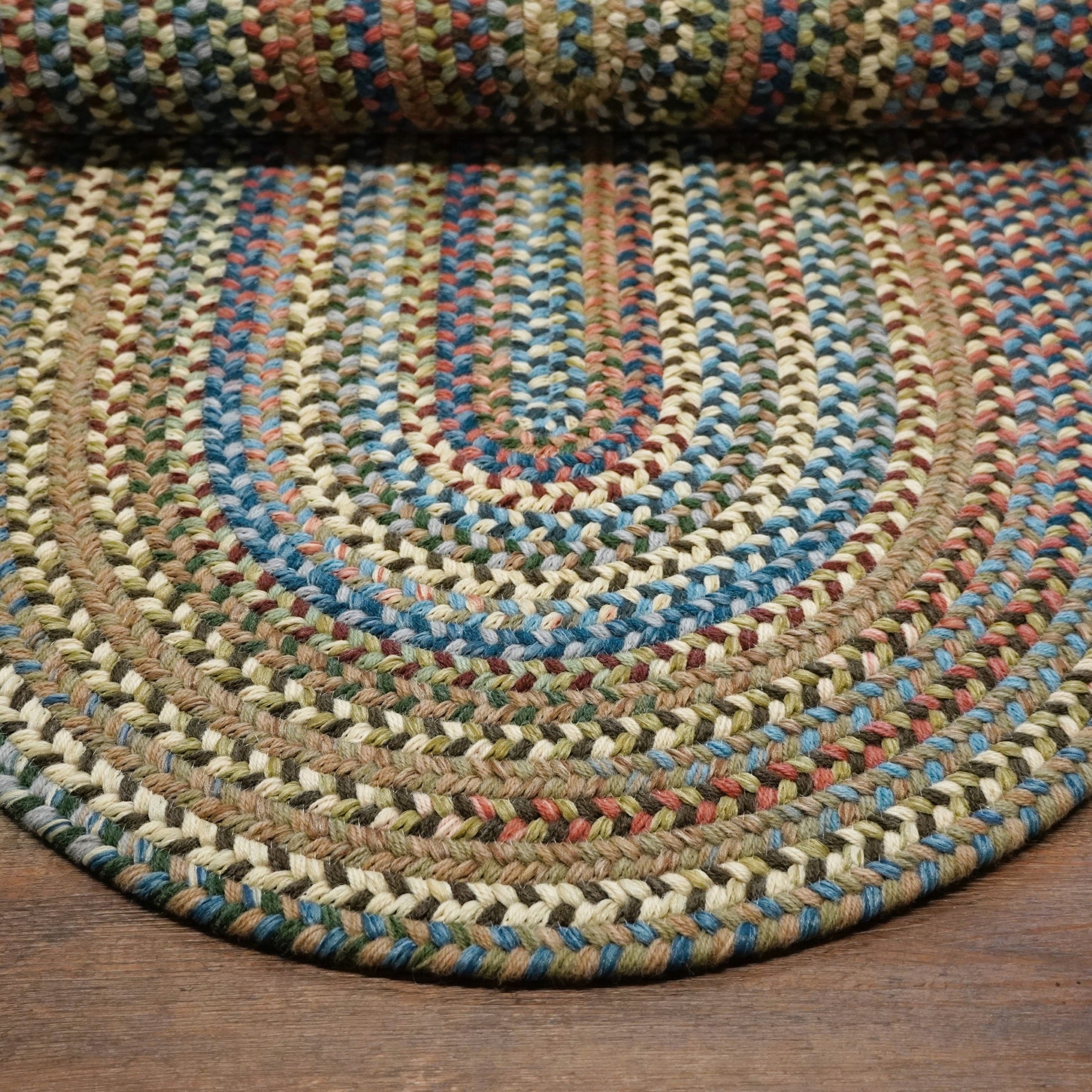 Tapis en laine multicolore tressée de la Nouvelle-Angleterre de Colonial Mills