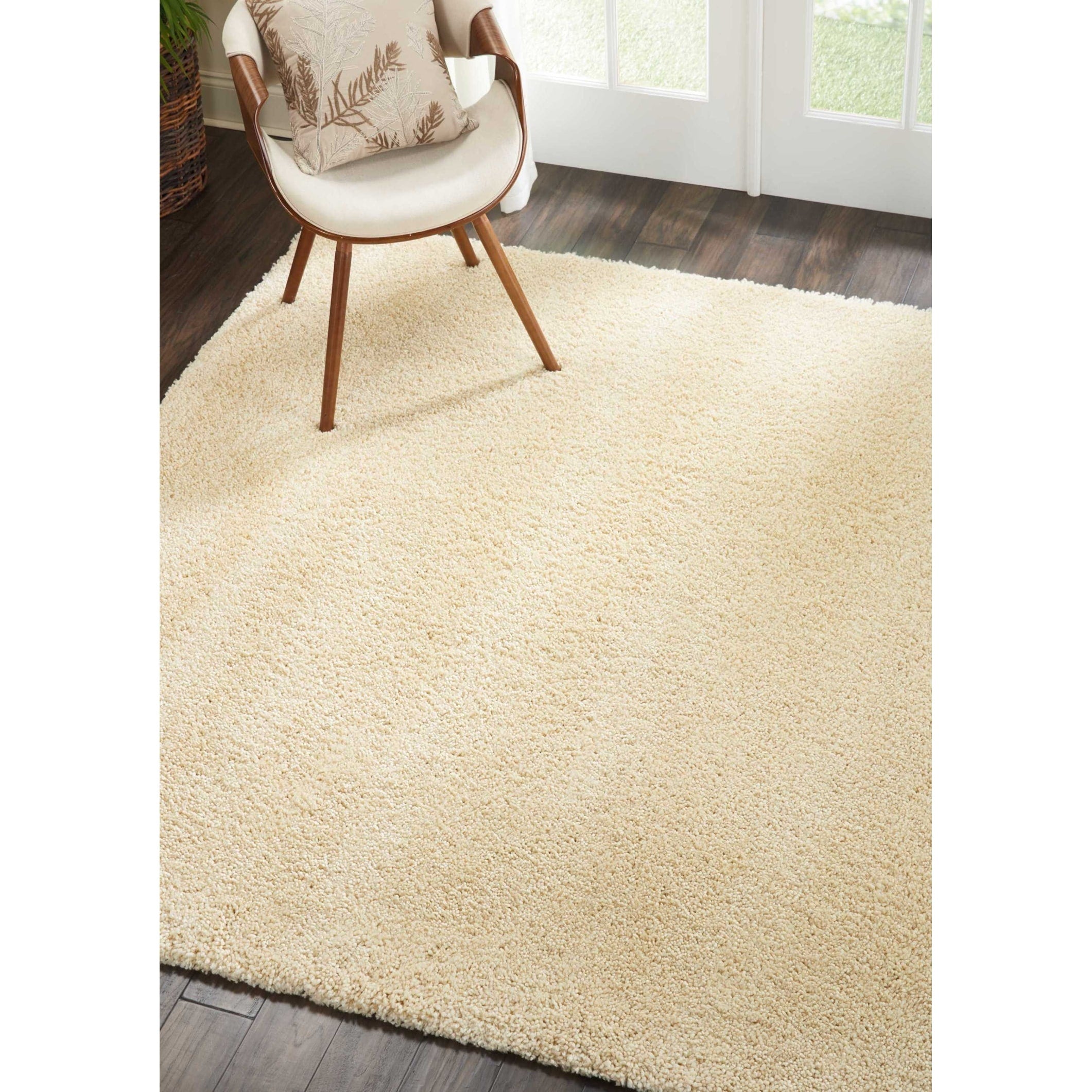 Tapis moderne en peluche solide Nourison Malibu Shag