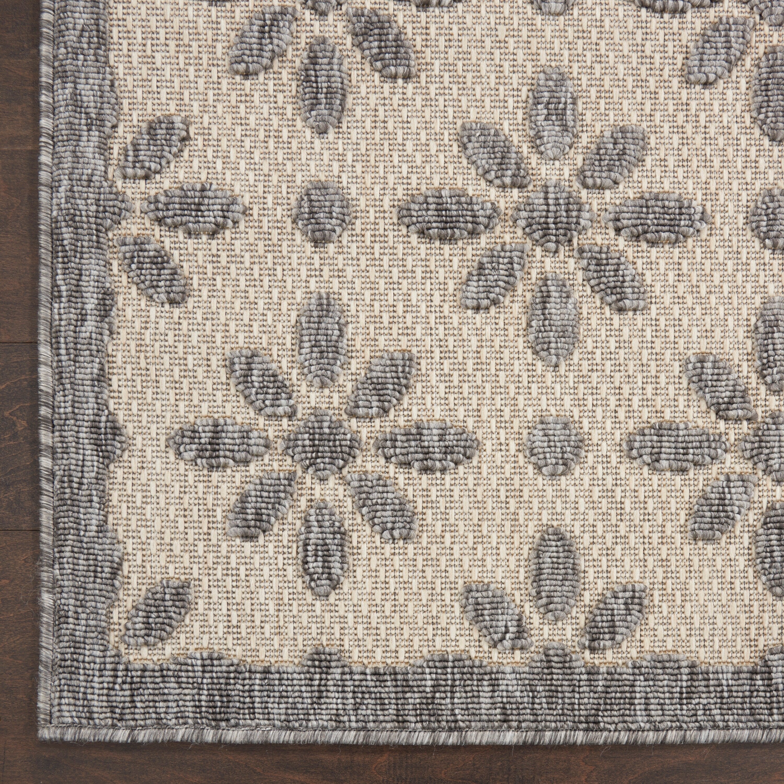 Tapis d'intérieur et d'extérieur géométrique moderne à motif floral et haut-bas Nourison Palamos
