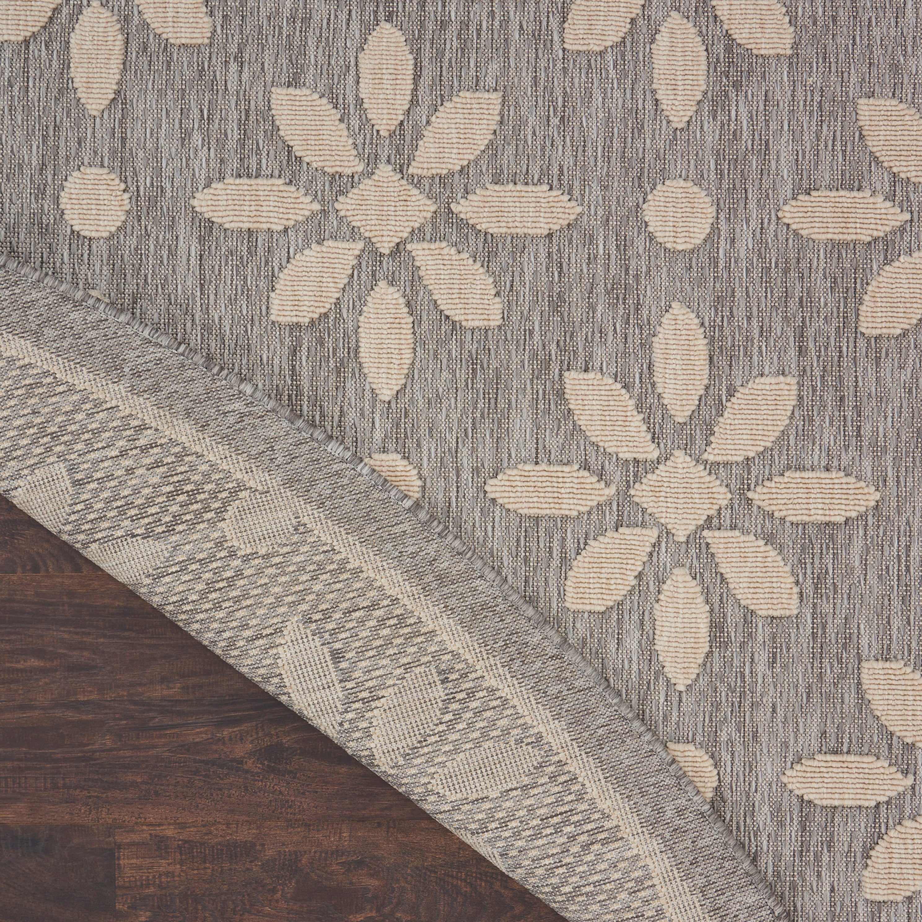 Tapis d'intérieur et d'extérieur géométrique moderne à motif floral et haut-bas Nourison Palamos