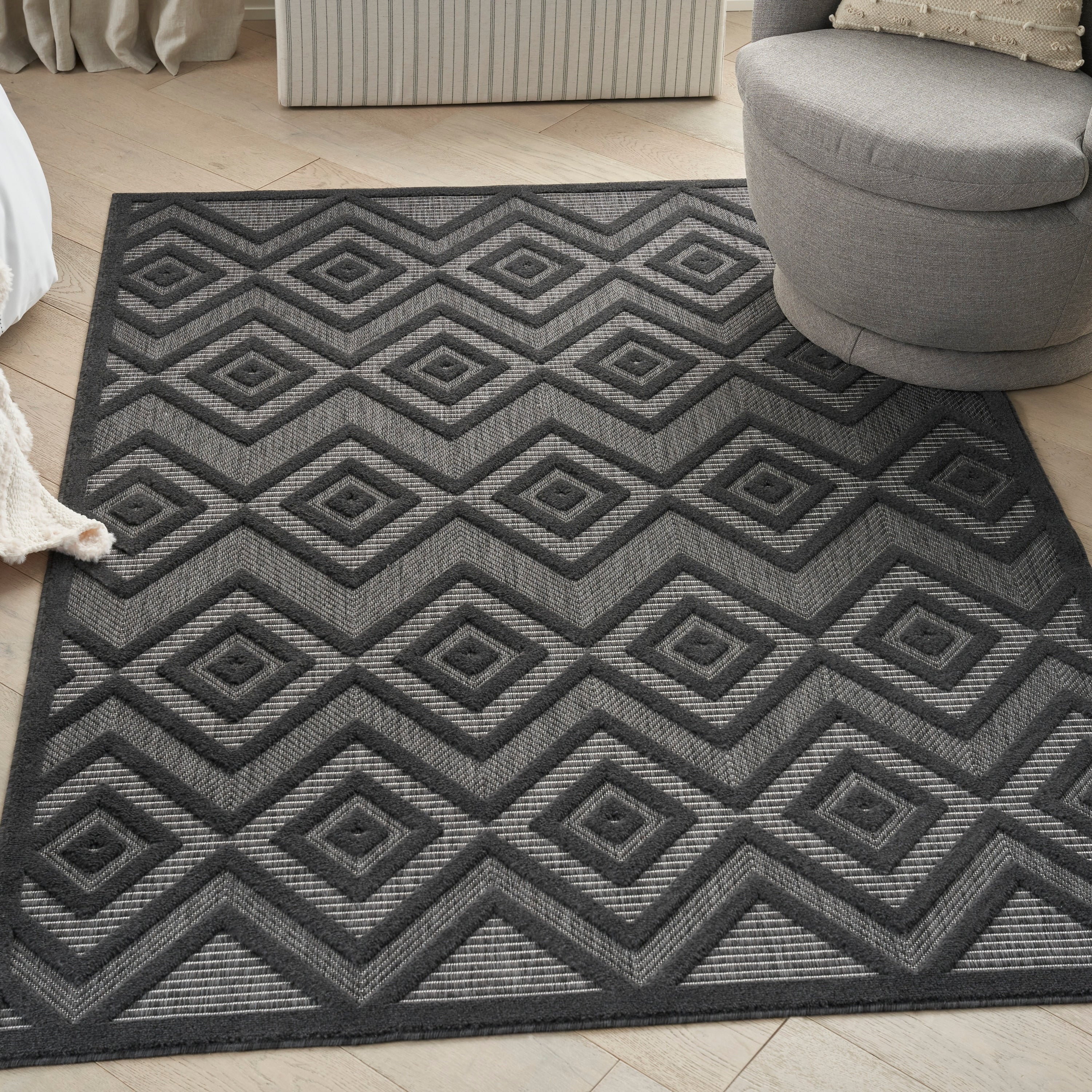 Tapis géométrique polyvalent à tissage plat pour intérieur/extérieur Nourison