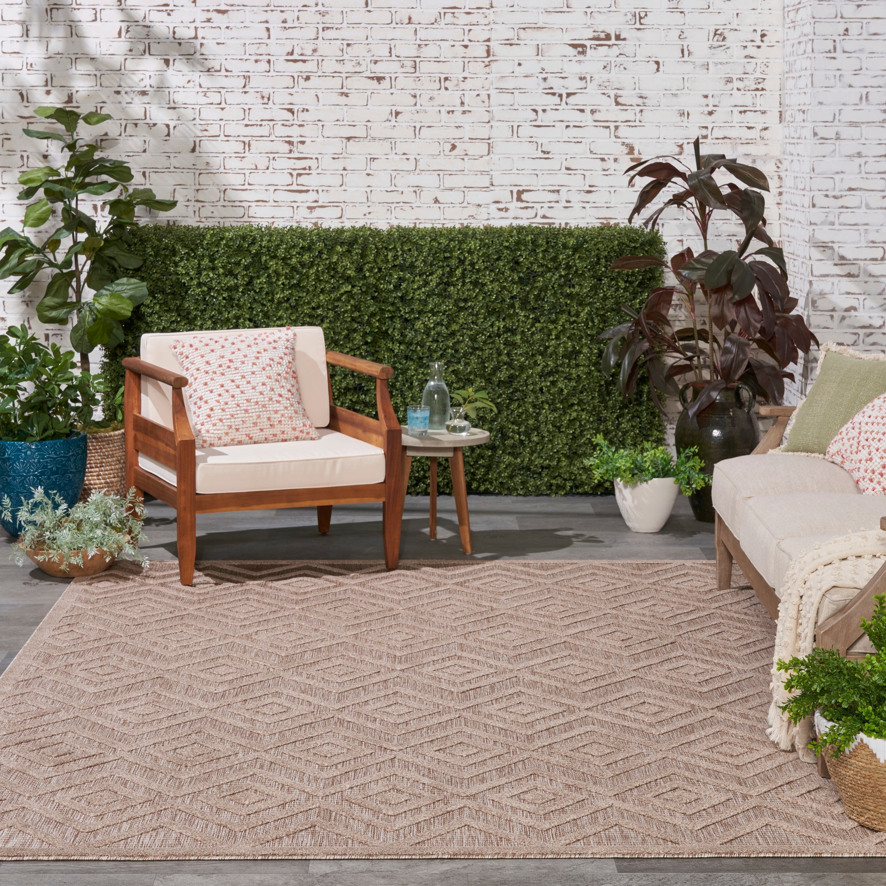 Tapis géométrique polyvalent à tissage plat pour intérieur/extérieur Nourison