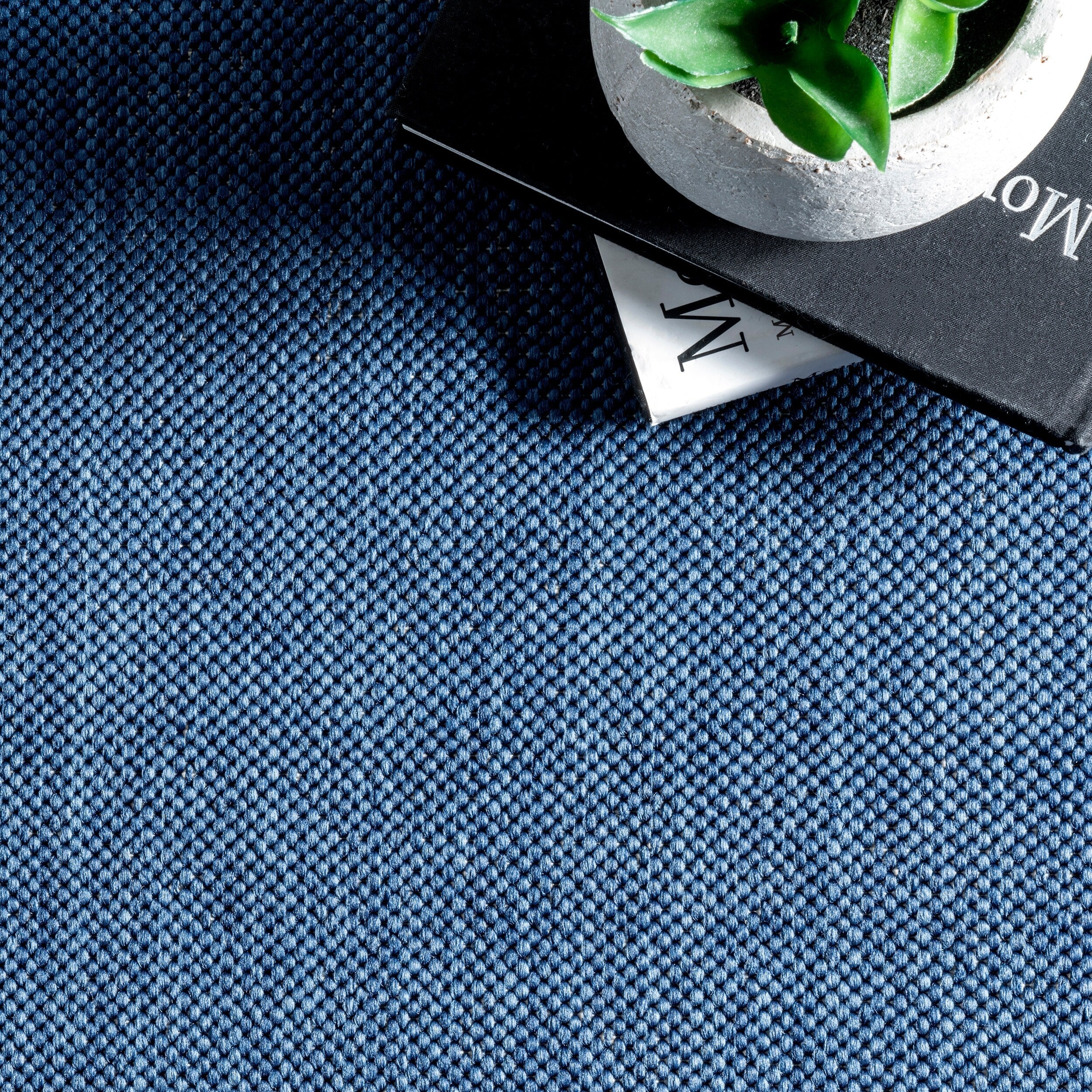 Tapis d'intérieur/extérieur classique à bordures Nuloom Leah