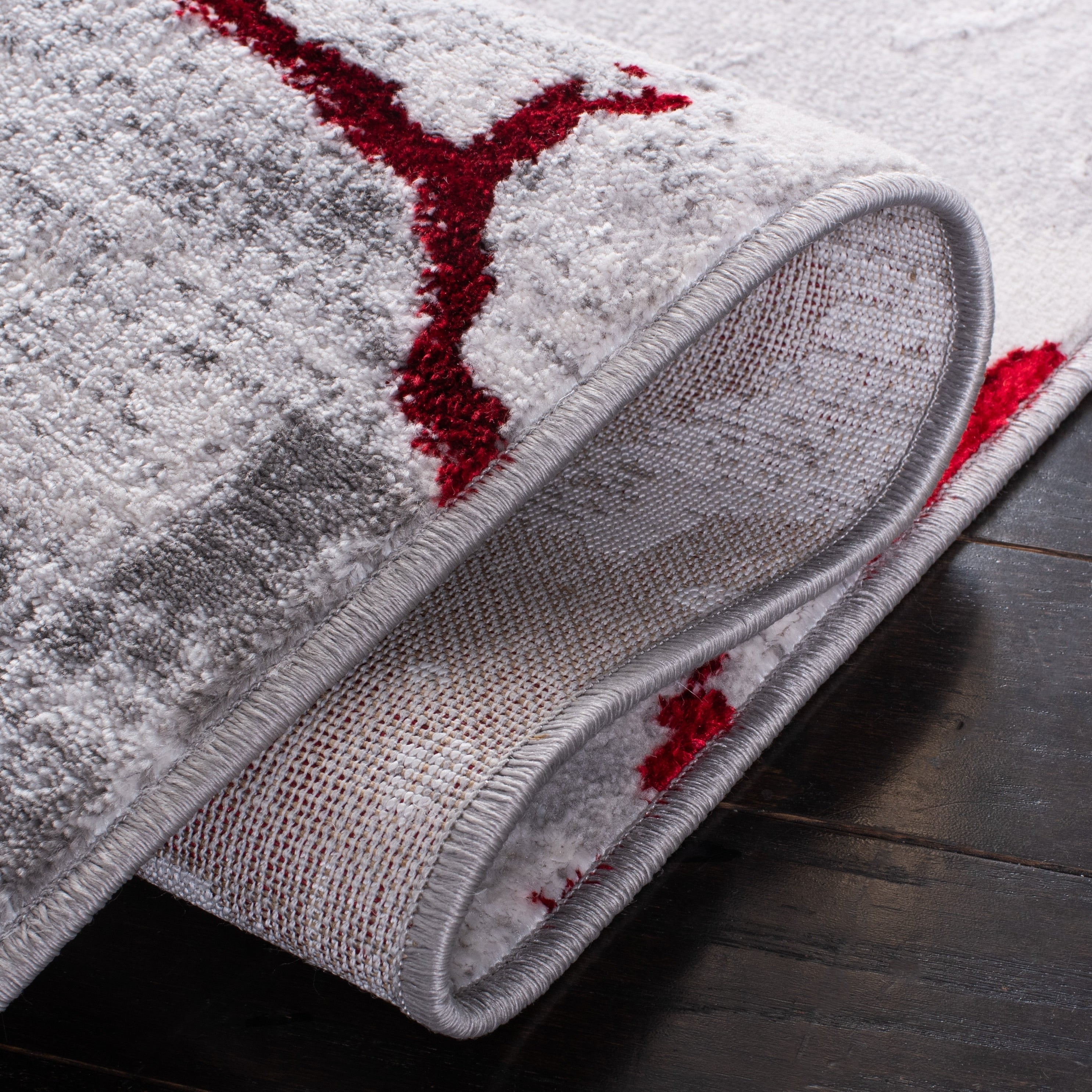 Tapis abstrait moderne vieilli SAFAVIEH Amelia Alli