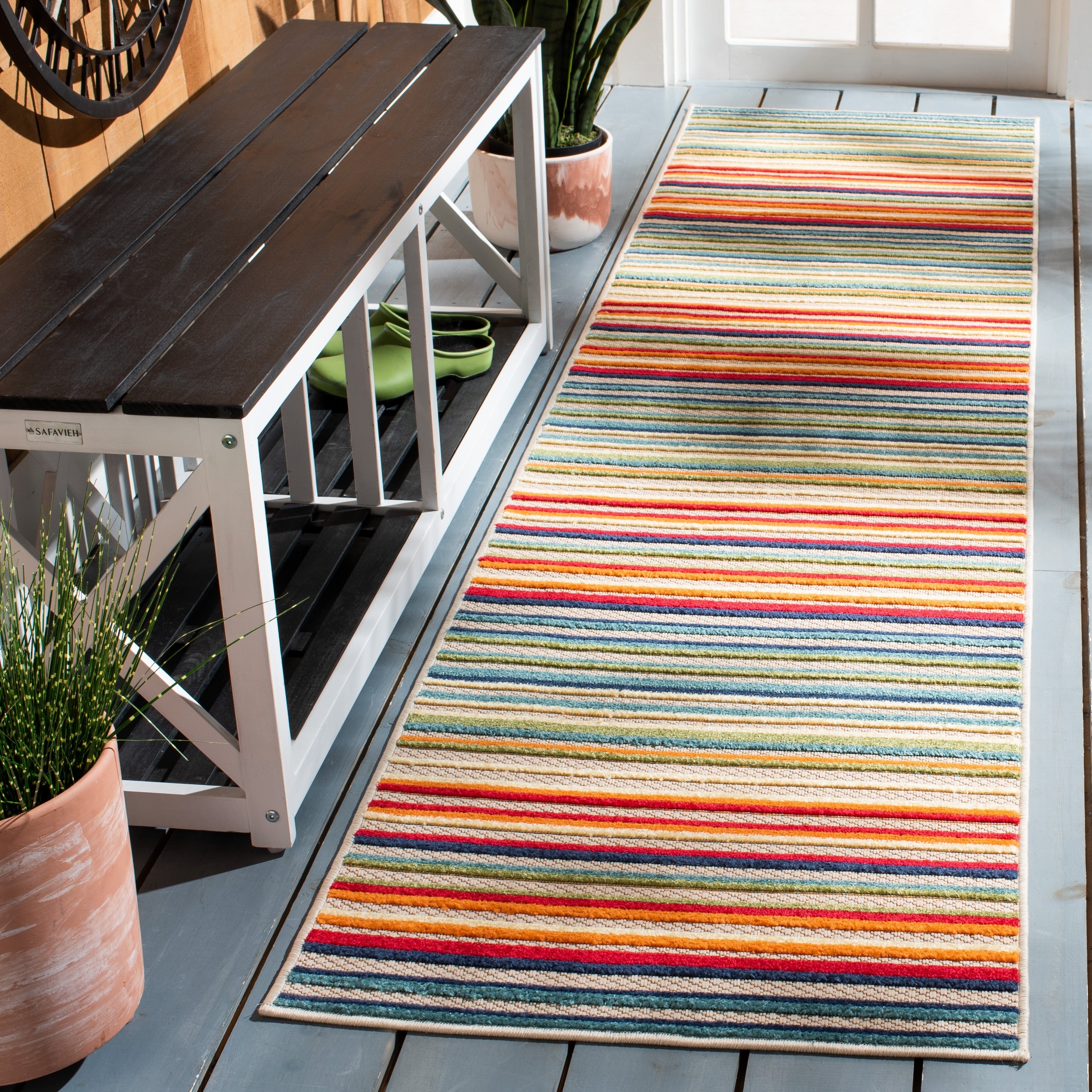 Tapis de patio imperméable à rayures pour intérieur/extérieur SAFAVIEH Cabana Gafia