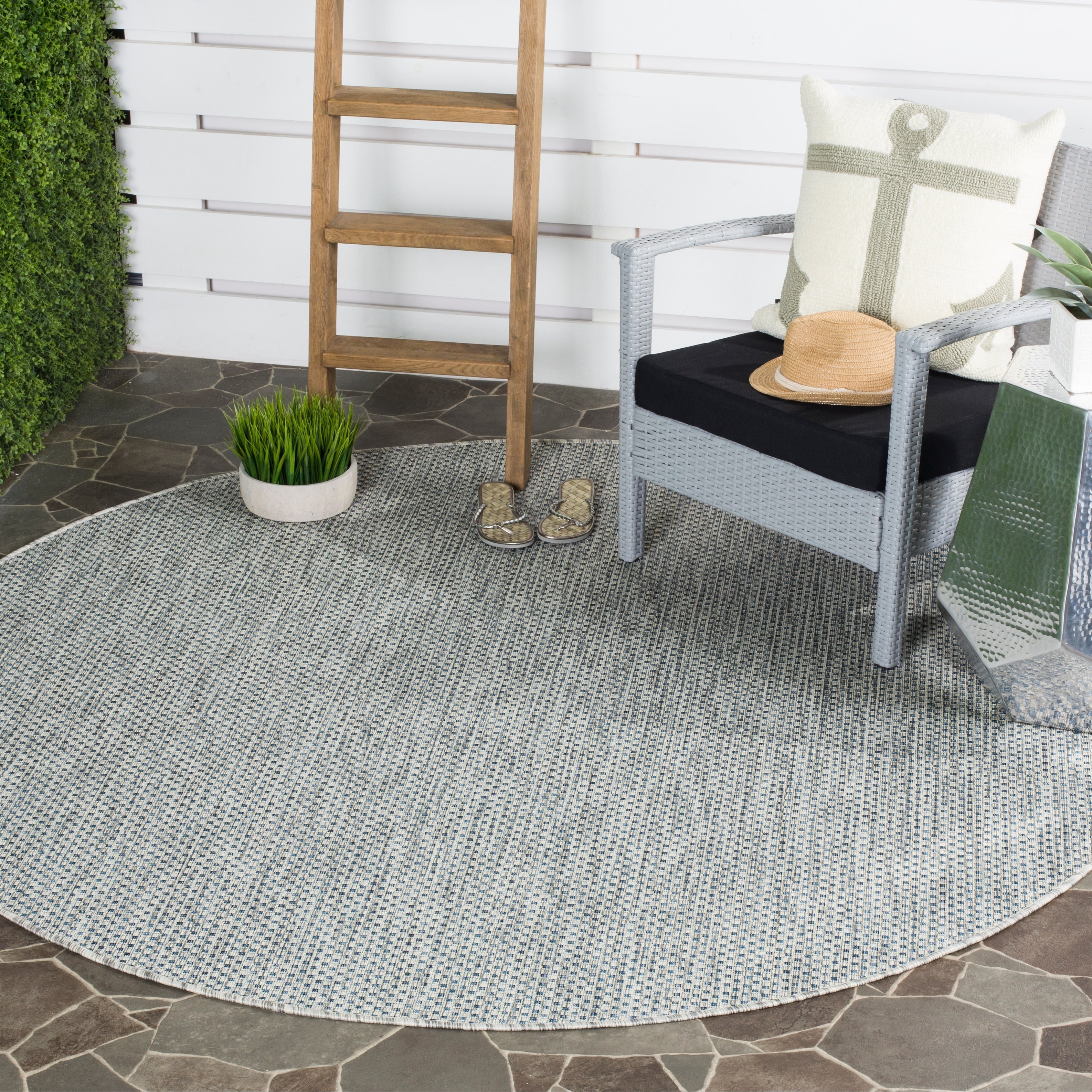 Tapis de jardin imperméable pour intérieur/extérieur SAFAVIEH Courtyard Begajeta.