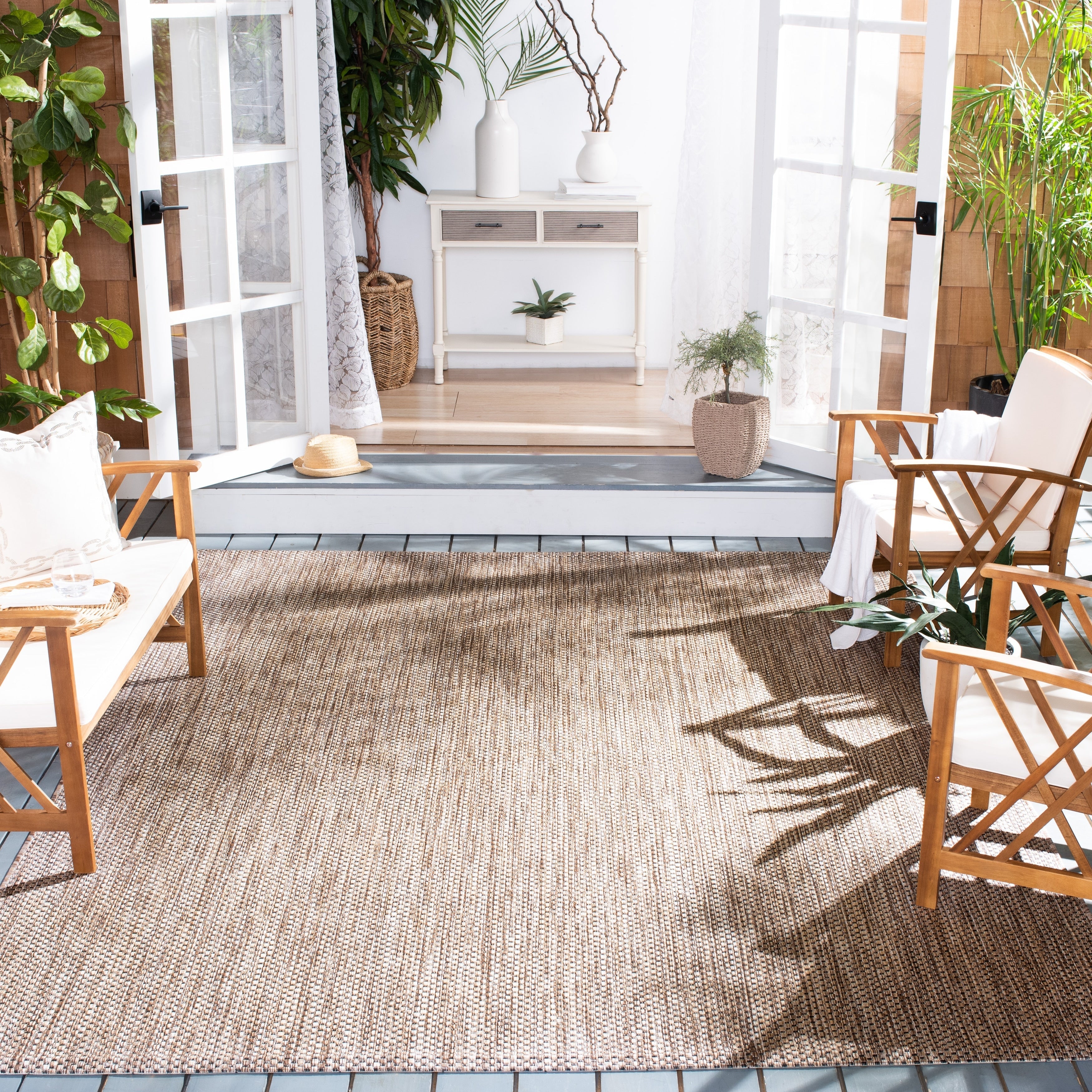 Tapis de jardin imperméable pour intérieur/extérieur SAFAVIEH Courtyard Begajeta.