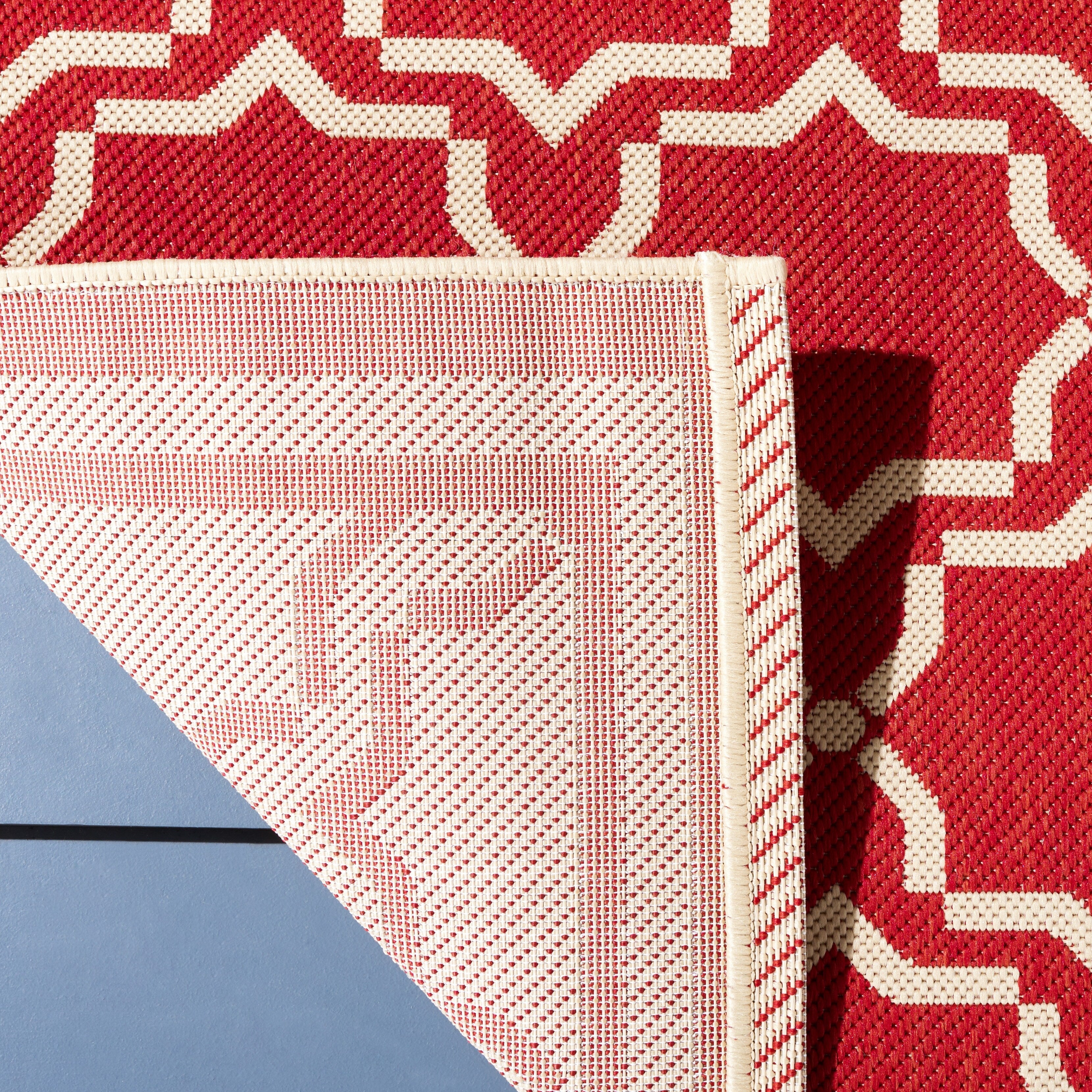 Tapis de jardin imperméable pour intérieur/extérieur SAFAVIEH Courtyard Gulsin