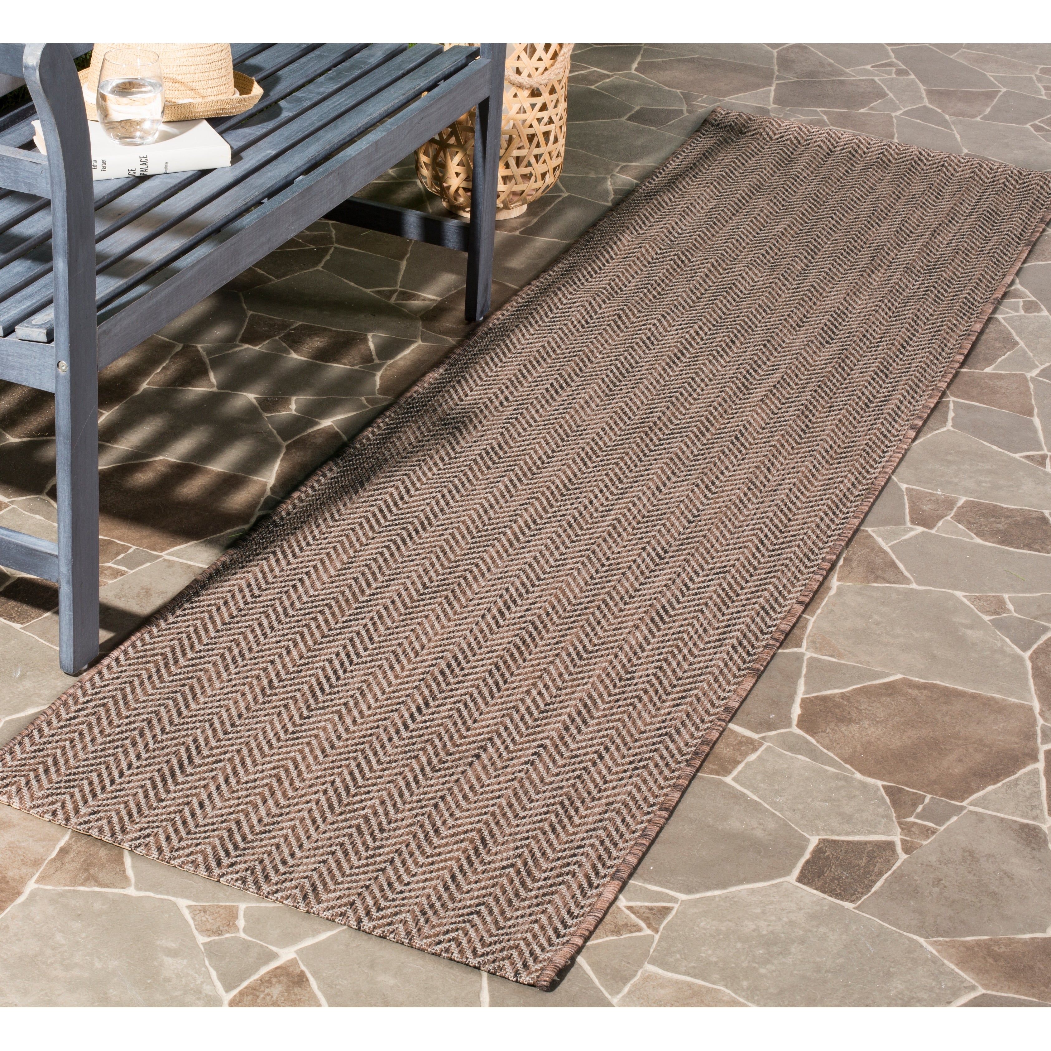 Tapis de jardin imperméable pour intérieur/extérieur SAFAVIEH Courtyard Ilmur