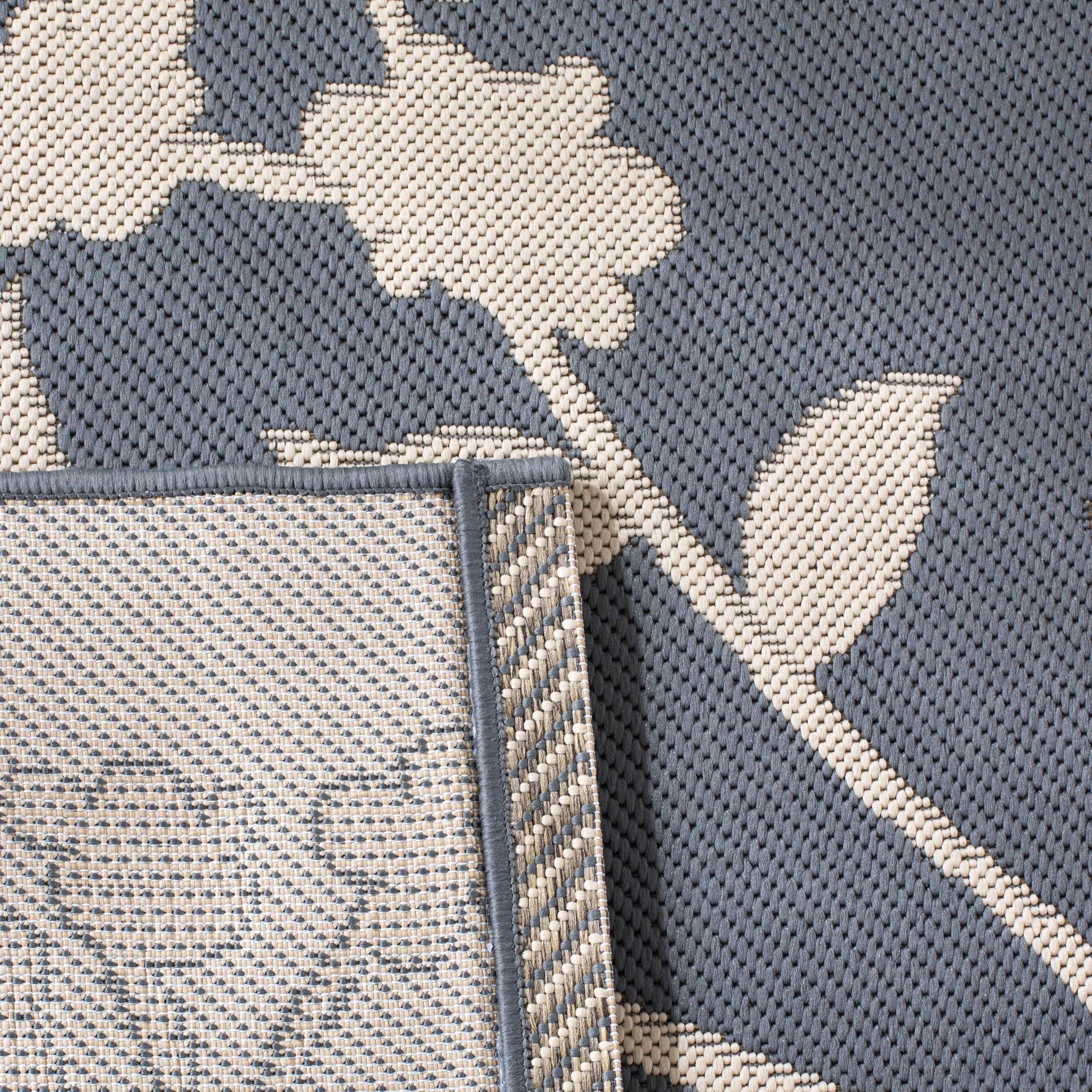 Tapis de jardin imperméable d'intérieur/extérieur SAFAVIEH Courtyard Luann Botanical