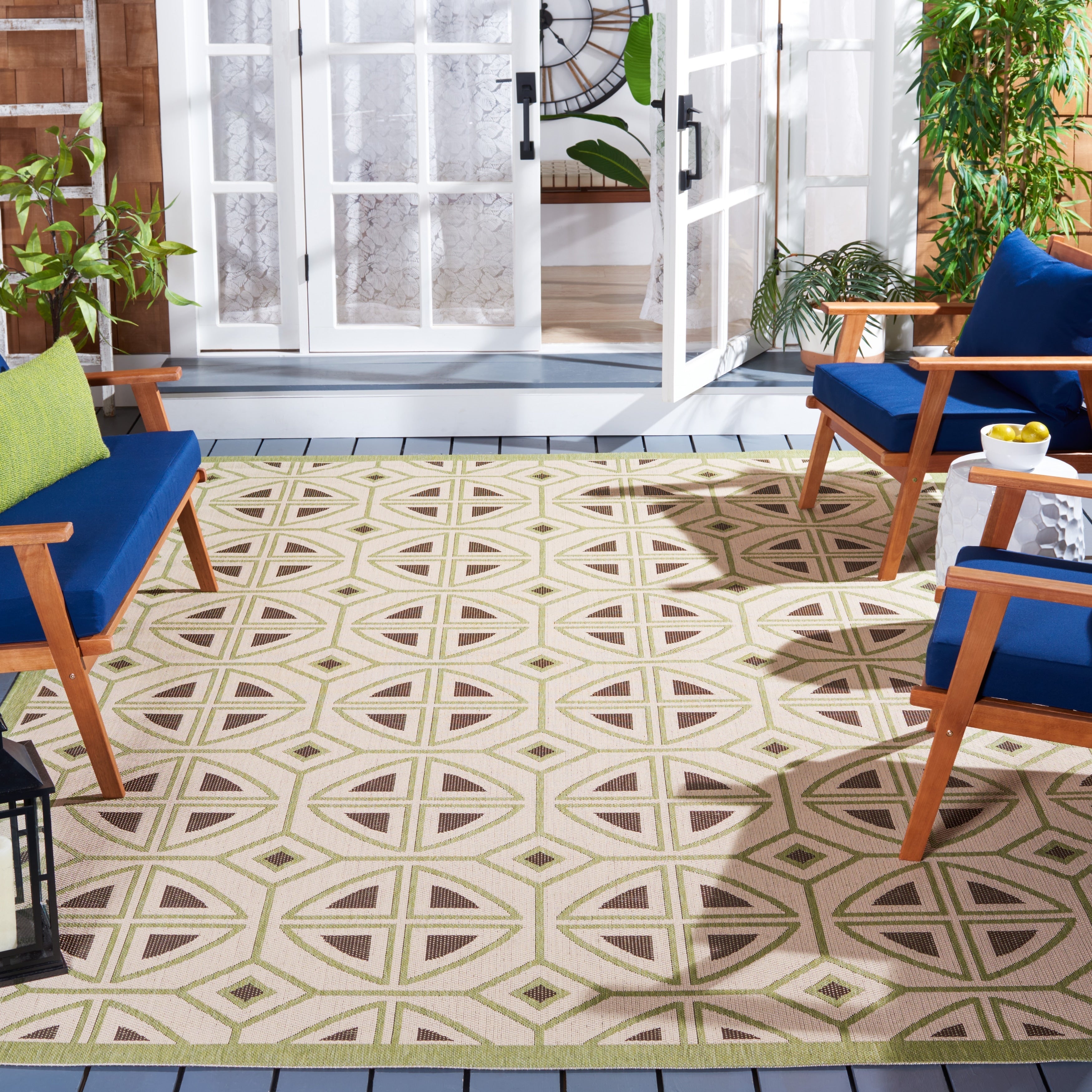 Tapis de jardin imperméable pour intérieur/extérieur SAFAVIEH Courtyard Saundra