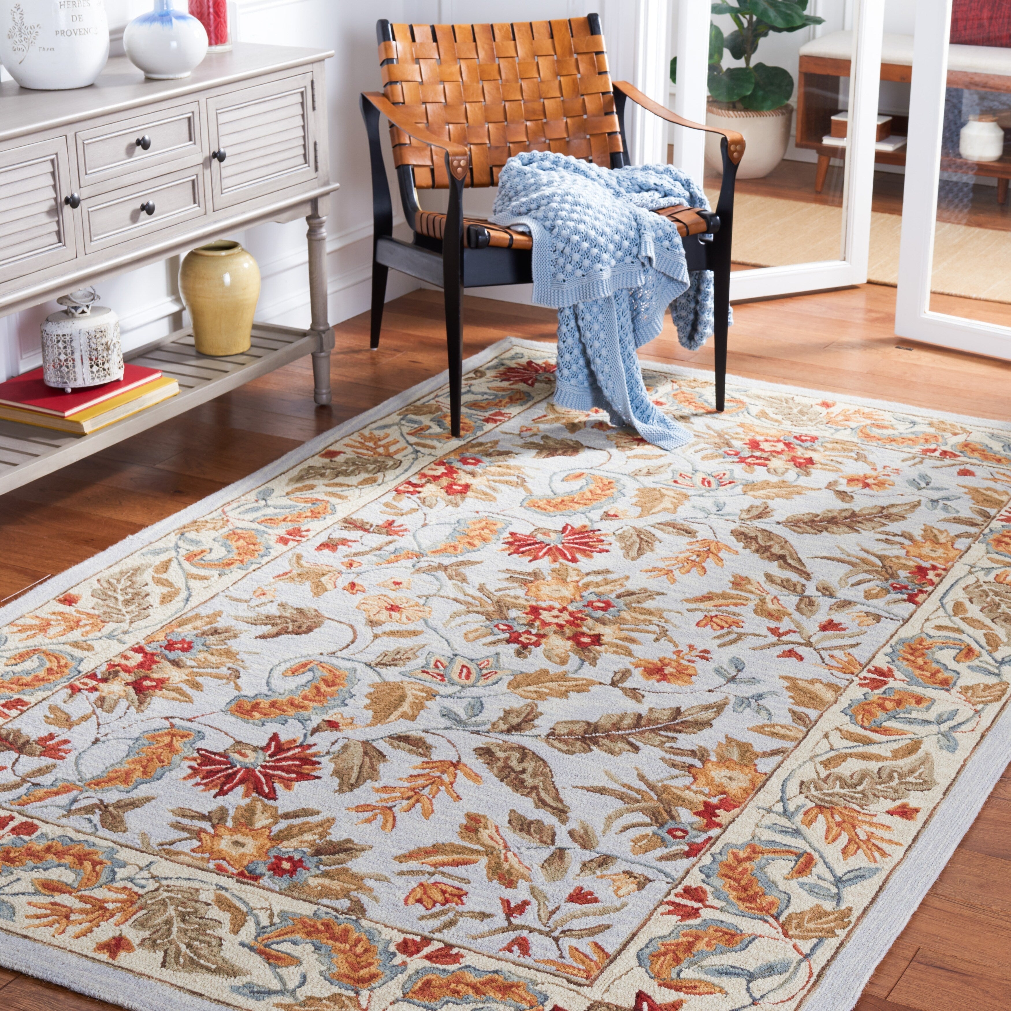 Tapis en laine floral fait main Chelsea Malda de style campagnard français SAFAVIEH