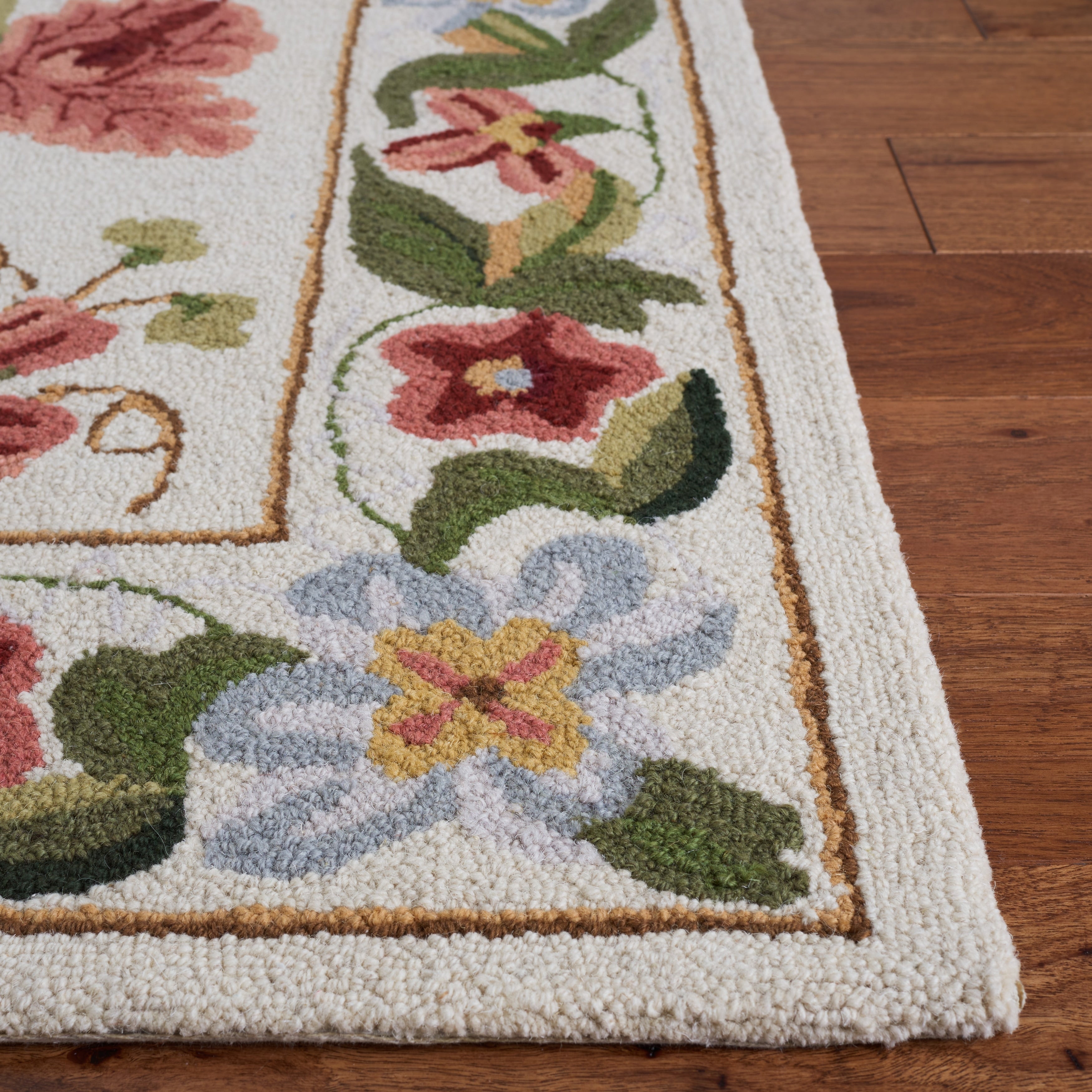 Tapis en laine floral Chelsea Yauhenia fait main SAFAVIEH de style campagnard français
