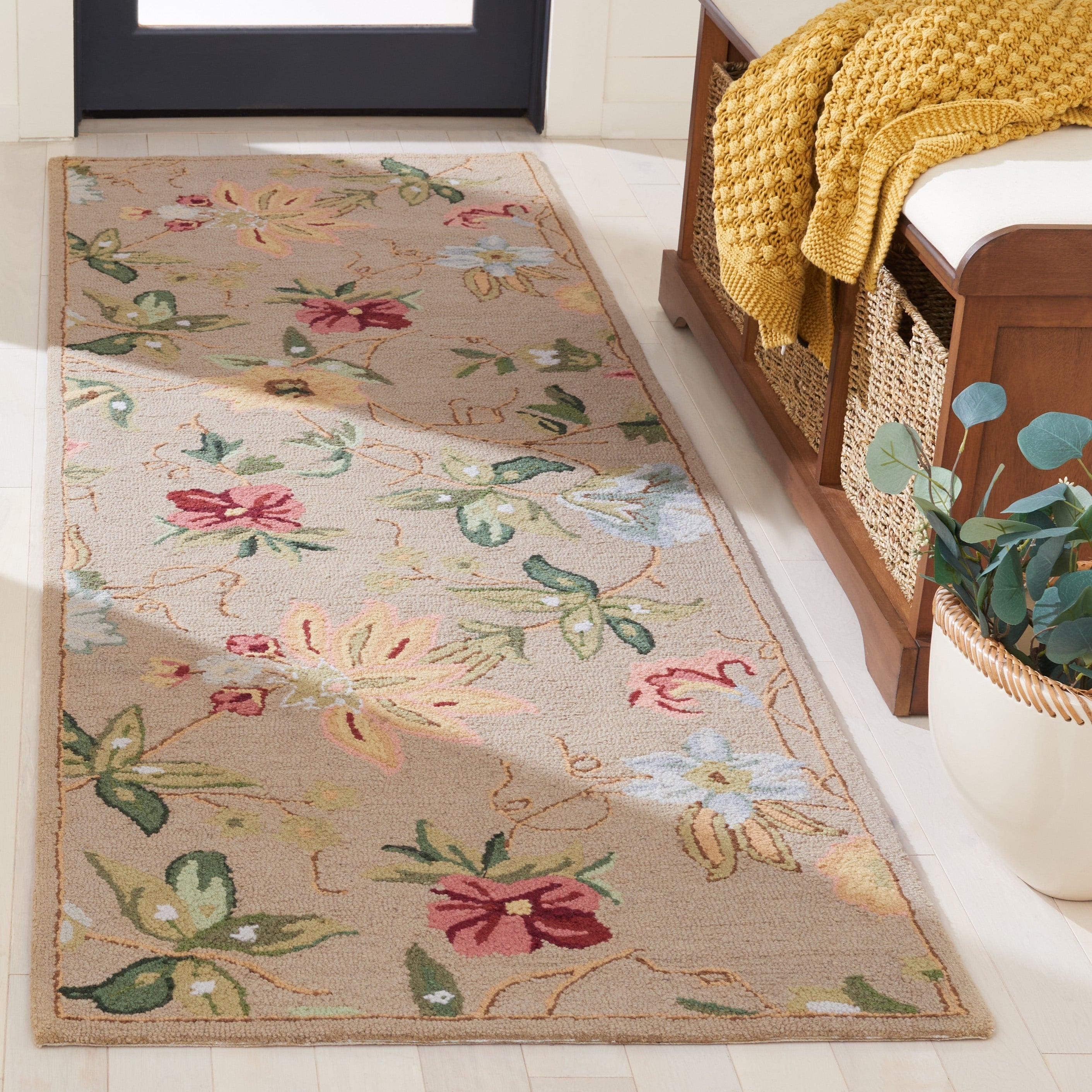 Tapis en laine floral Chelsea Yauhenia fait main SAFAVIEH de style campagnard français