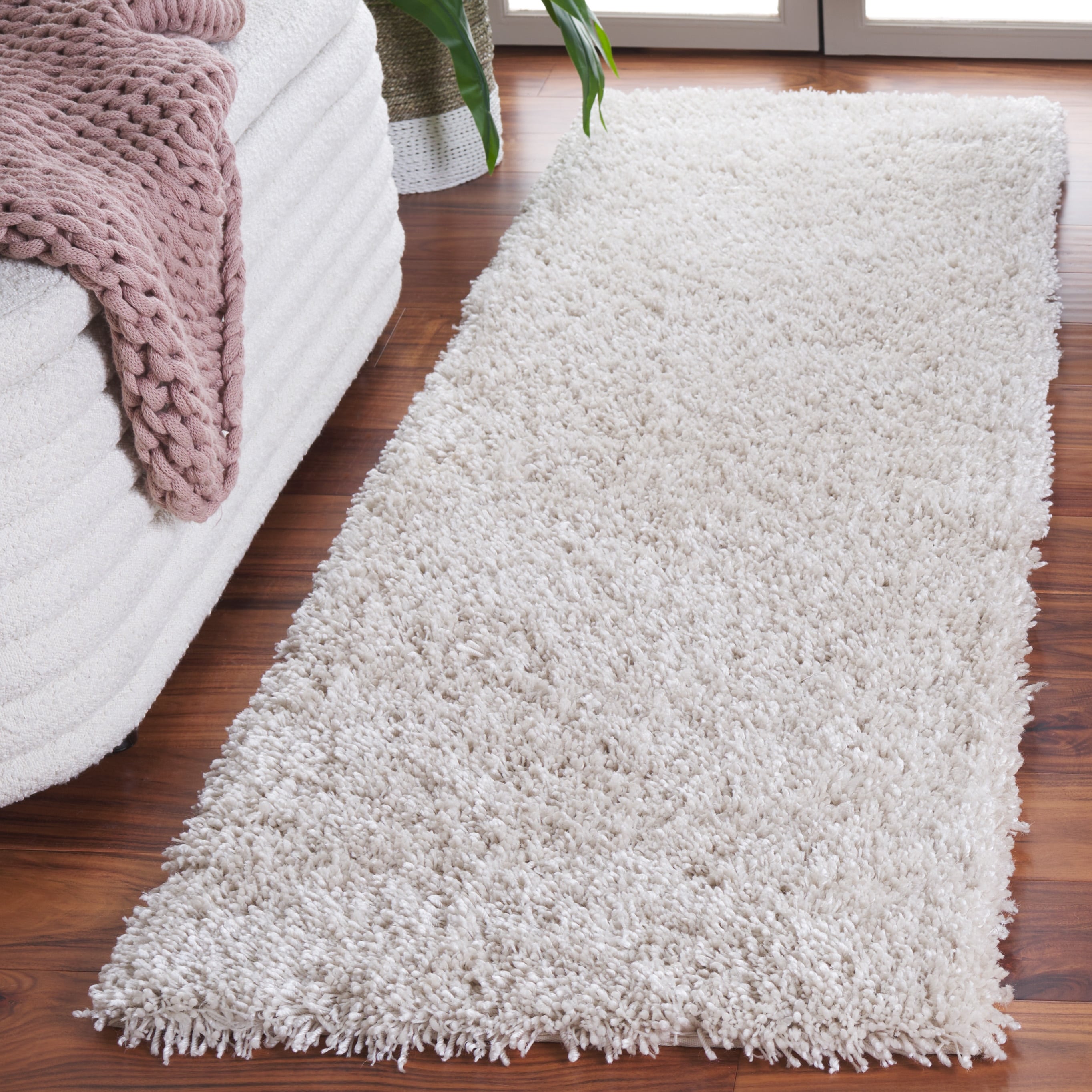 Tapis classique Laken Nakhshun fait main SAFAVIEH