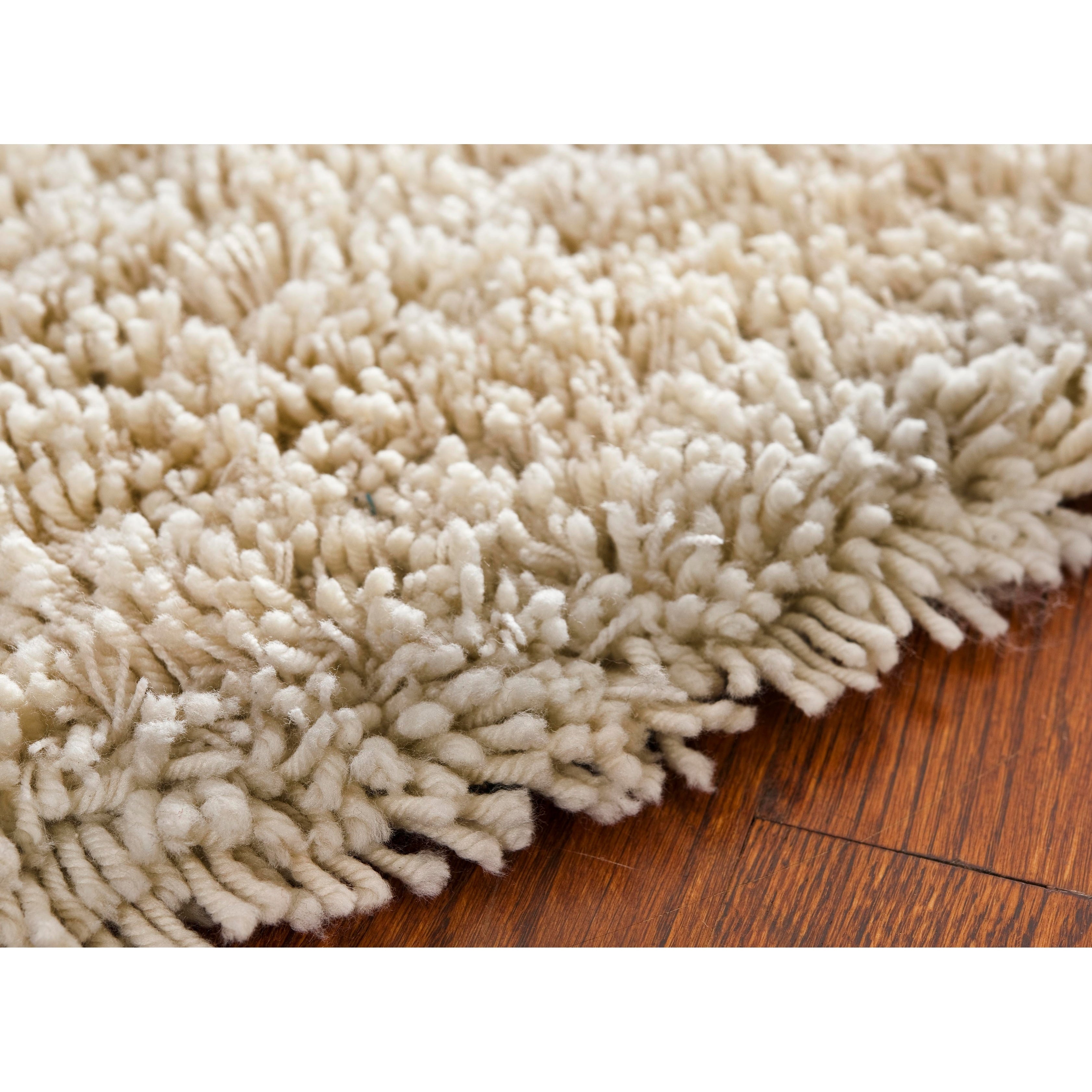 Tapis classique Laken Nakhshun fait main SAFAVIEH