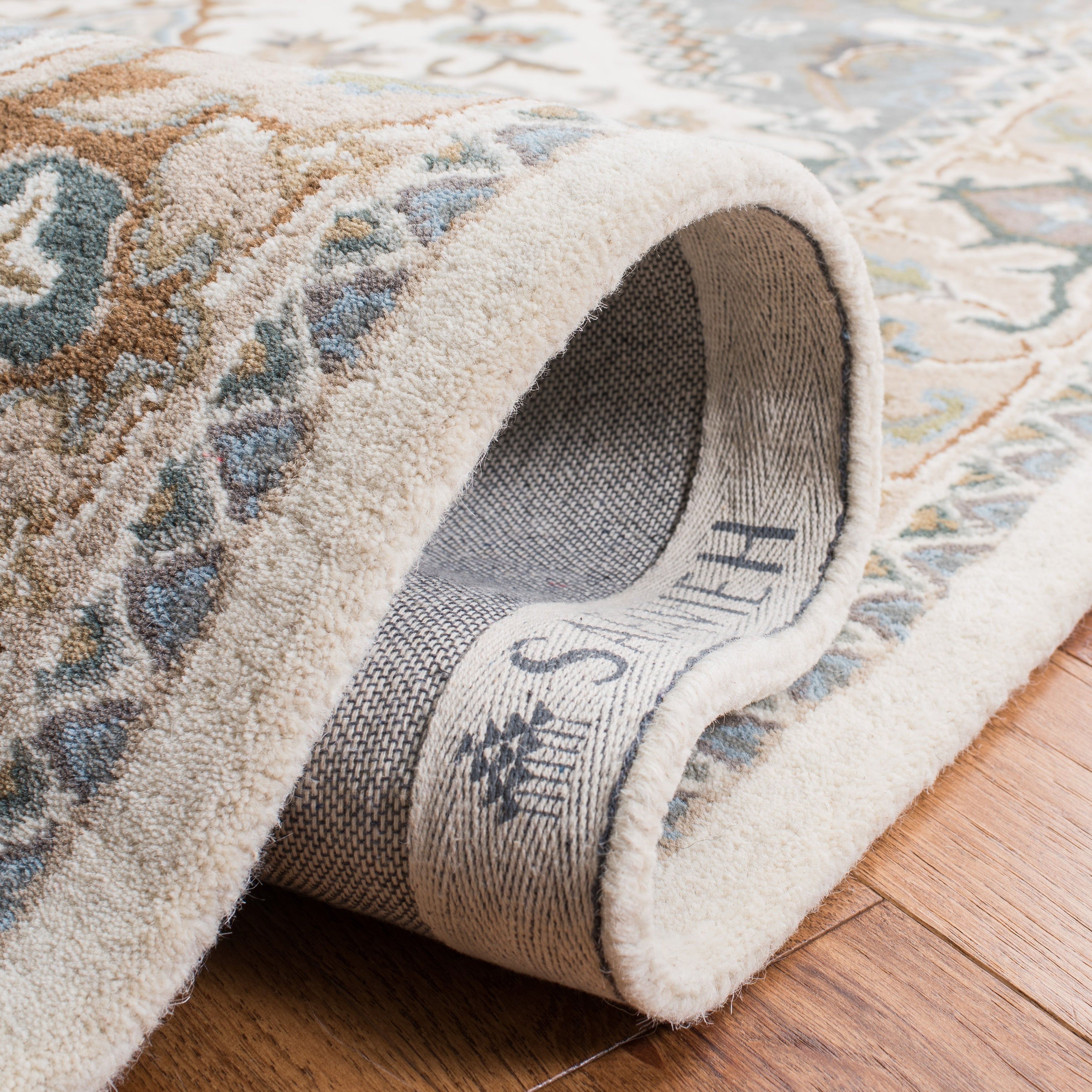 Tapis oriental traditionnel en laine fait main SAFAVIEH Heritage Carrol