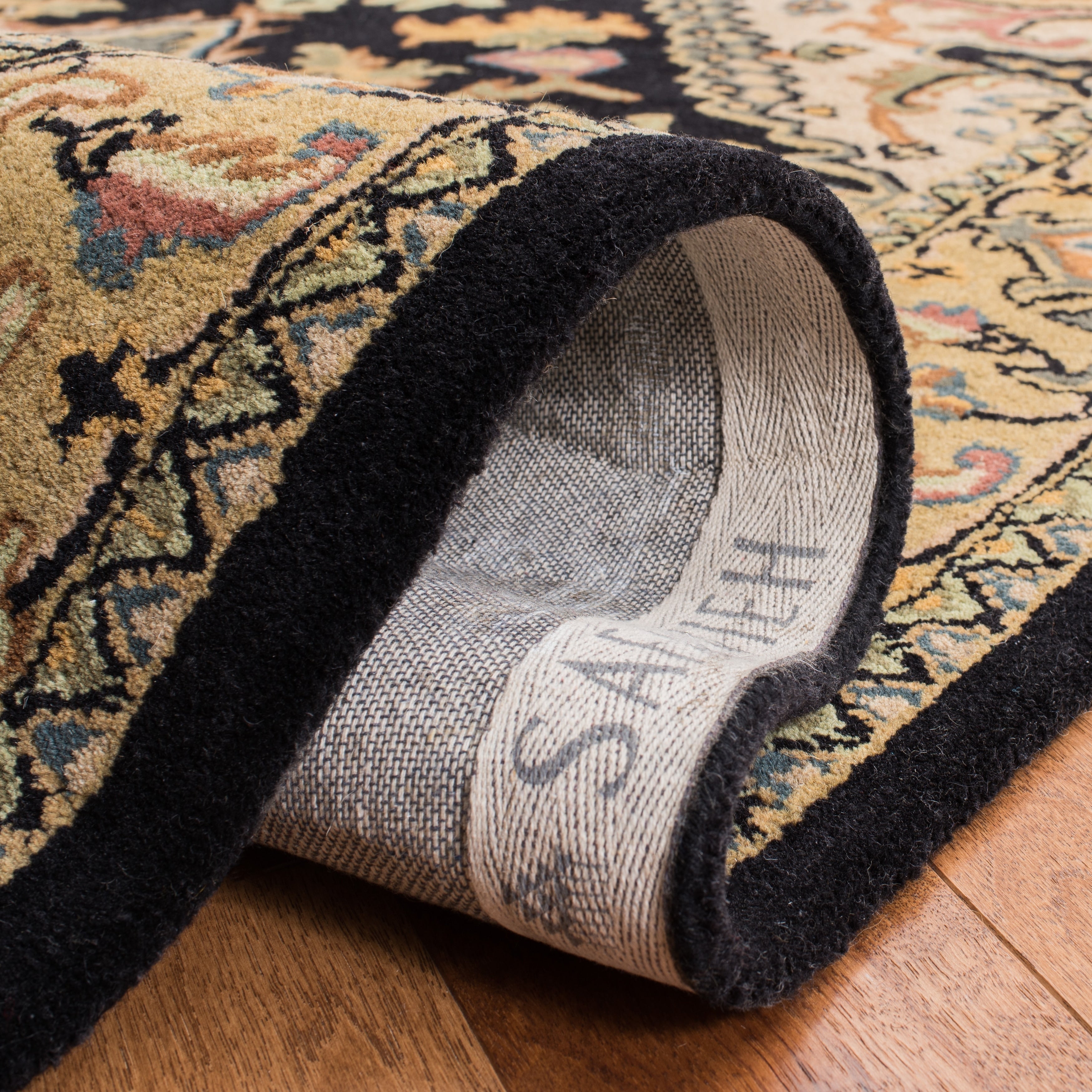 Tapis oriental traditionnel en laine fait main SAFAVIEH Heritage Carrol