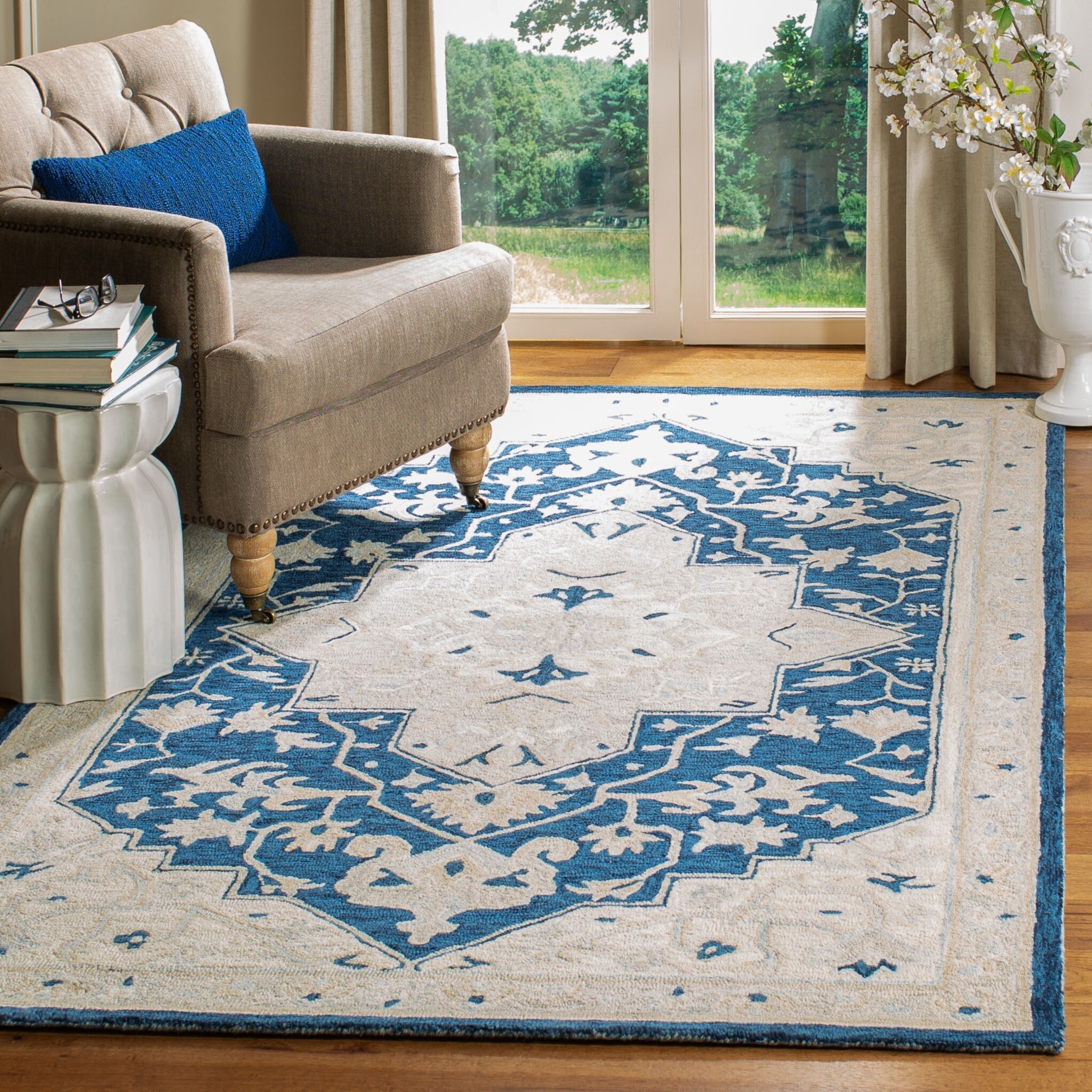Tapis en laine Selveta micro-bouclé fait main SAFAVIEH