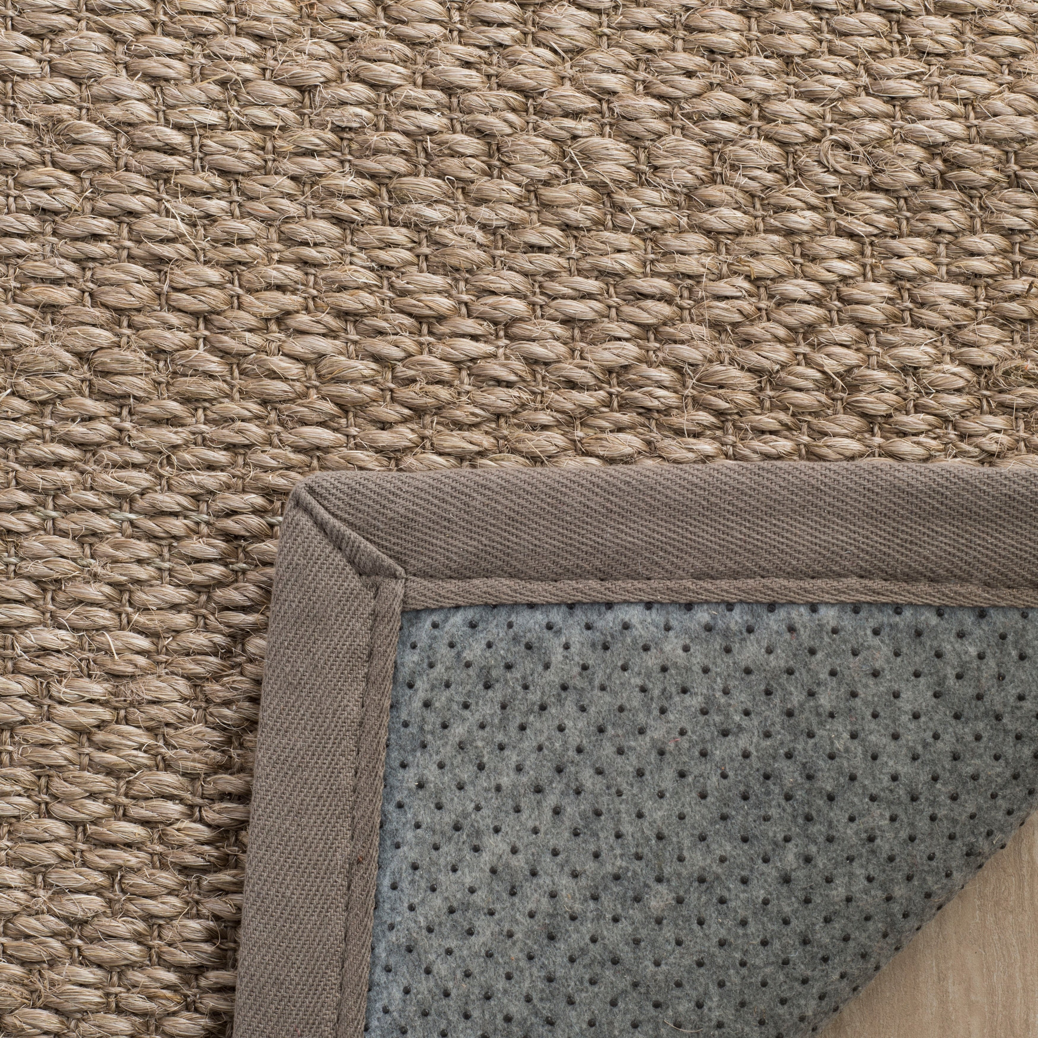 Tapis en sisal Relina en fibre naturelle fait main SAFAVIEH