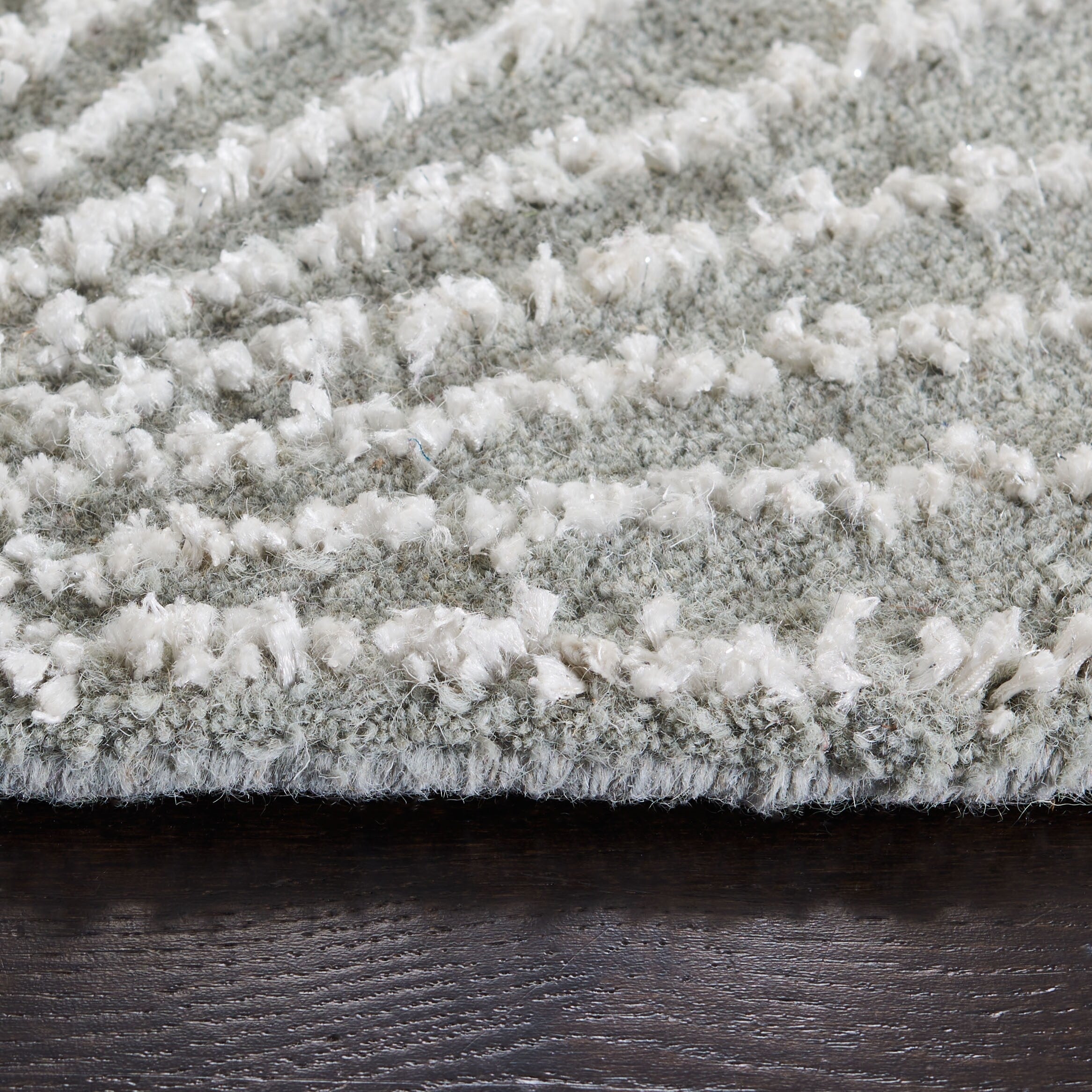 Tapis en laine de Nouvelle-Zélande fait main SAFAVIEH Soho Sade