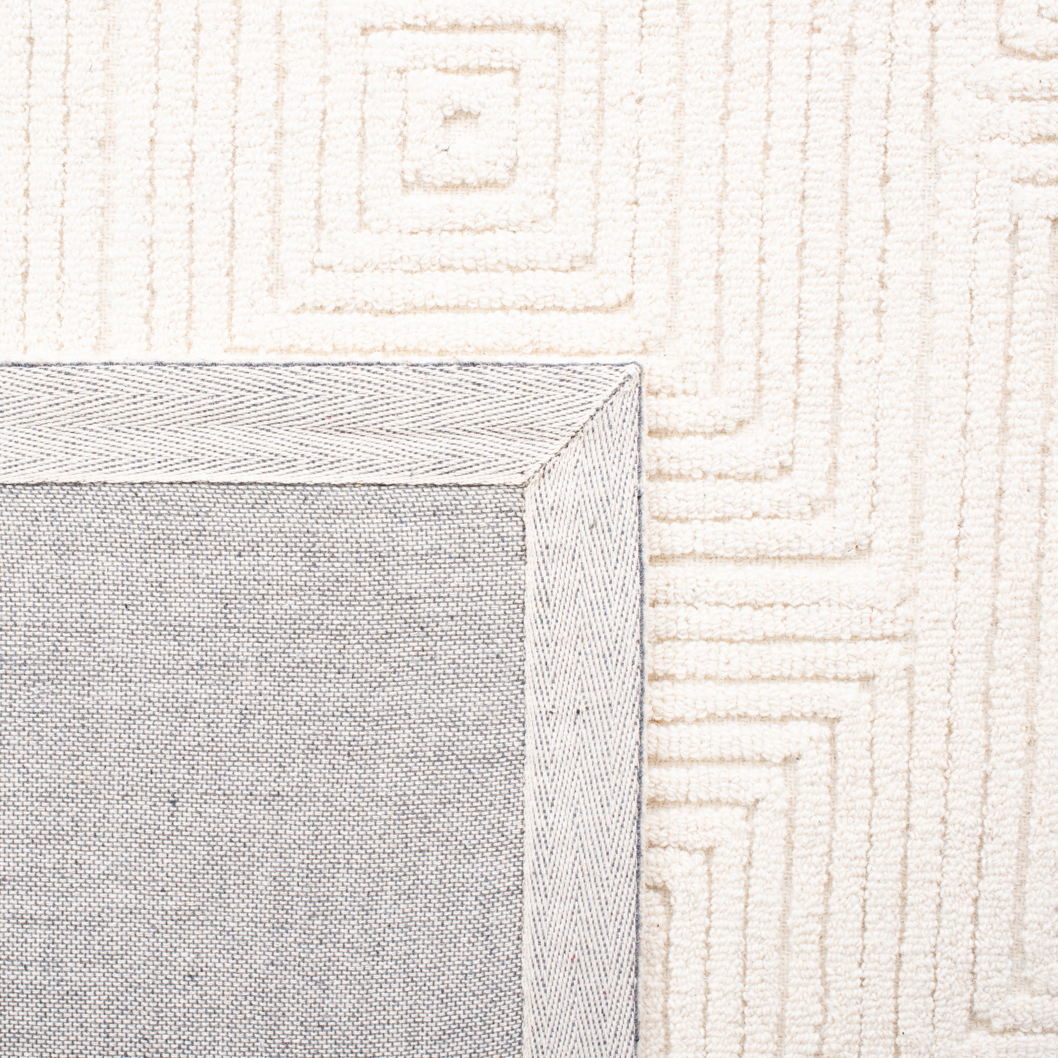SAFAVIEH Handmade Textural Nigina Wool Rug