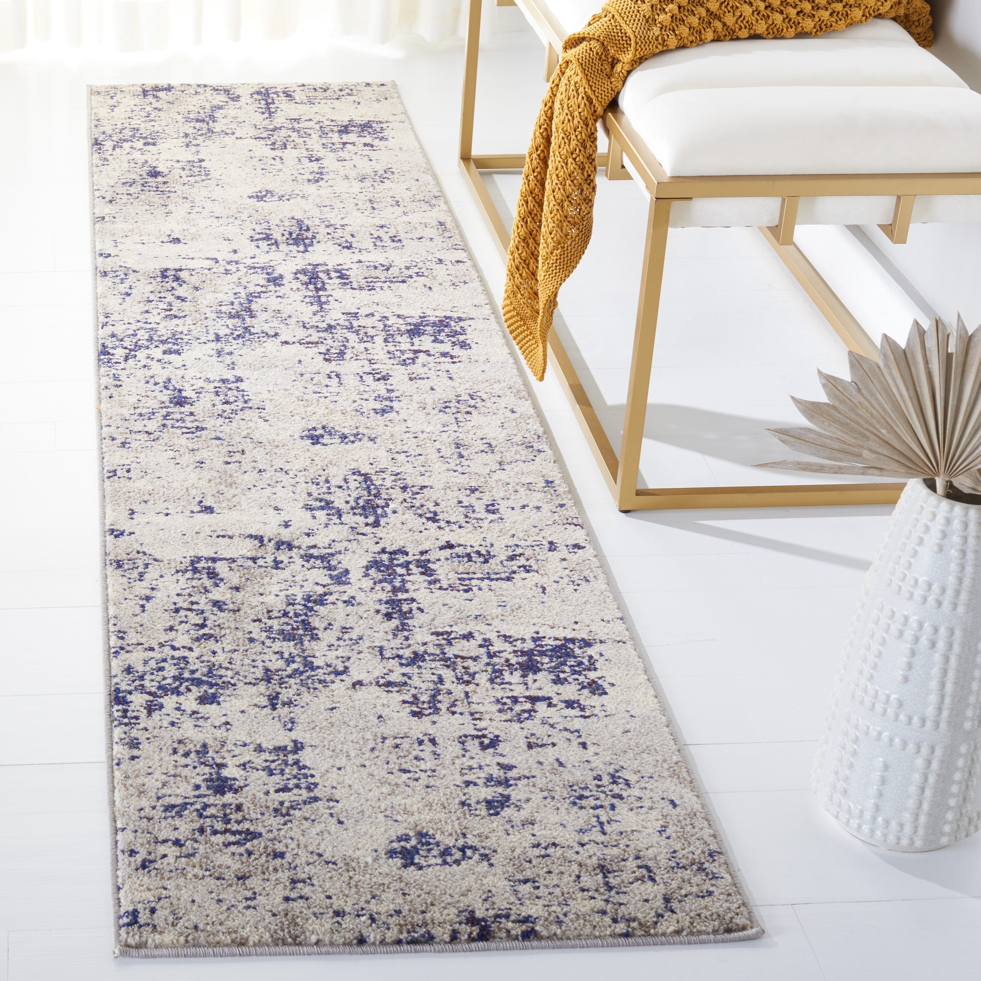 Tapis abstrait moderne SAFAVIEH Madison Carla